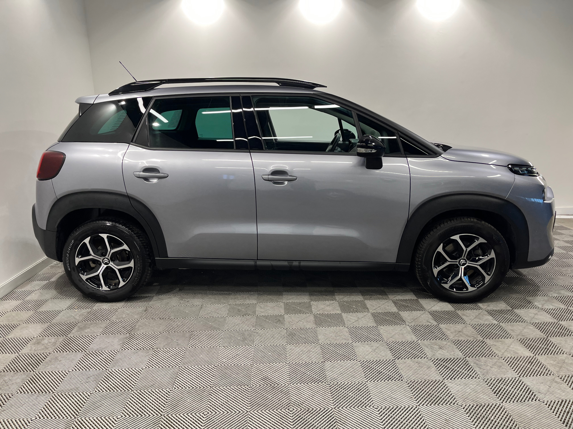 Photo 4 du véhicule CITROEN C3 AIRCROSS