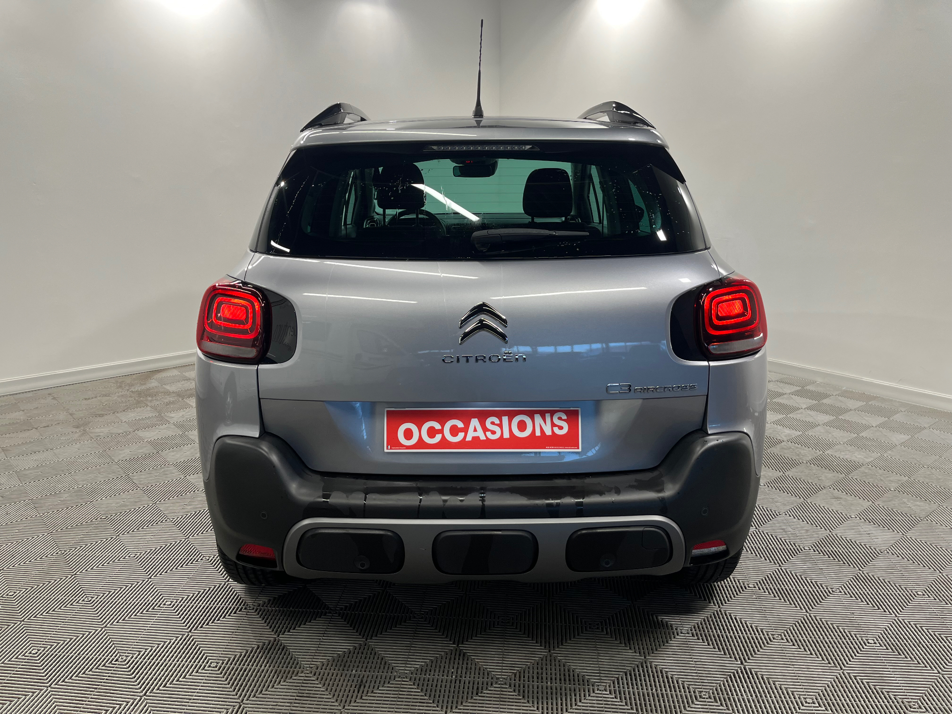 Photo 7 du véhicule CITROEN C3 AIRCROSS