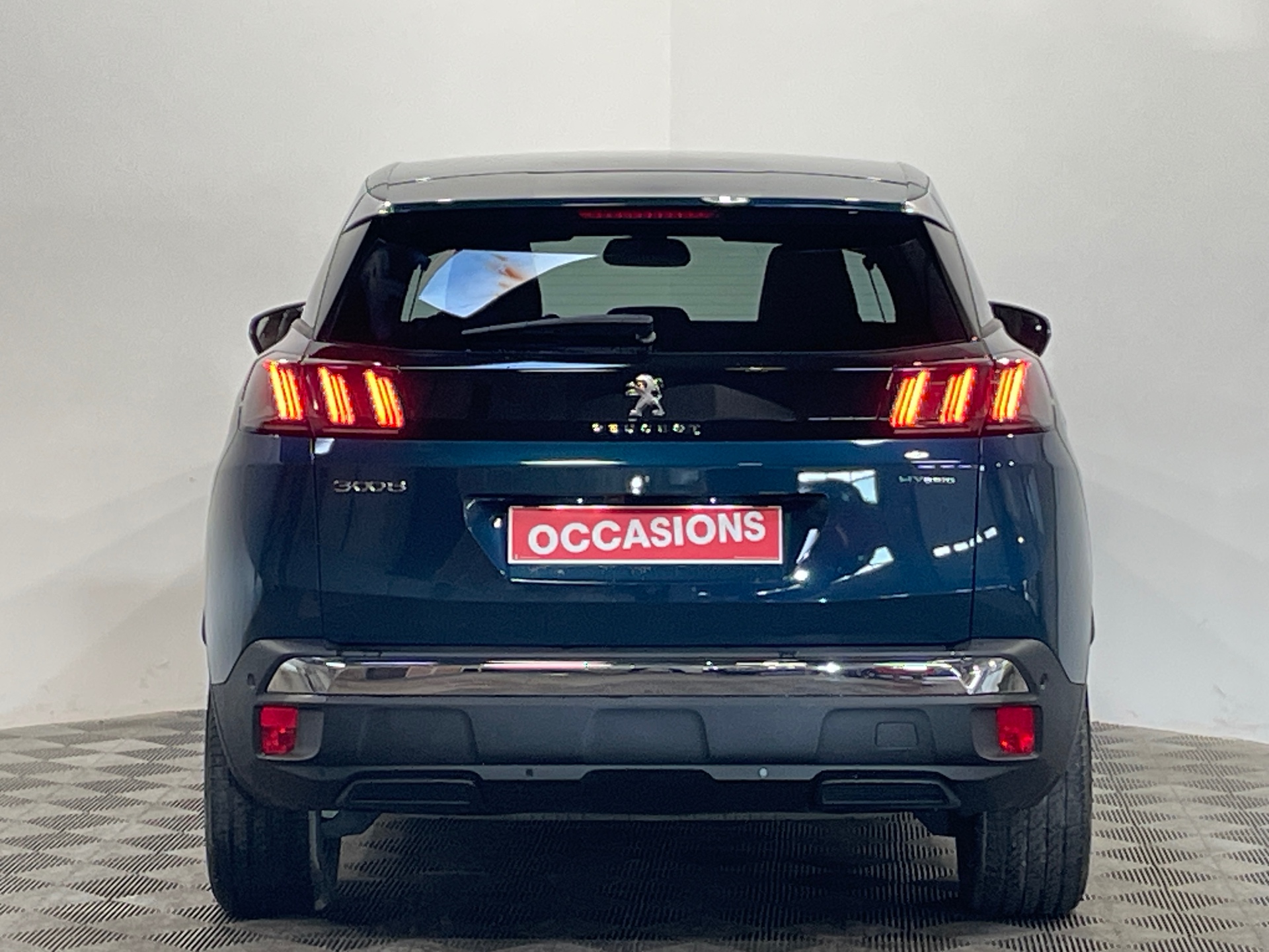 Photo 6 du véhicule PEUGEOT 3008