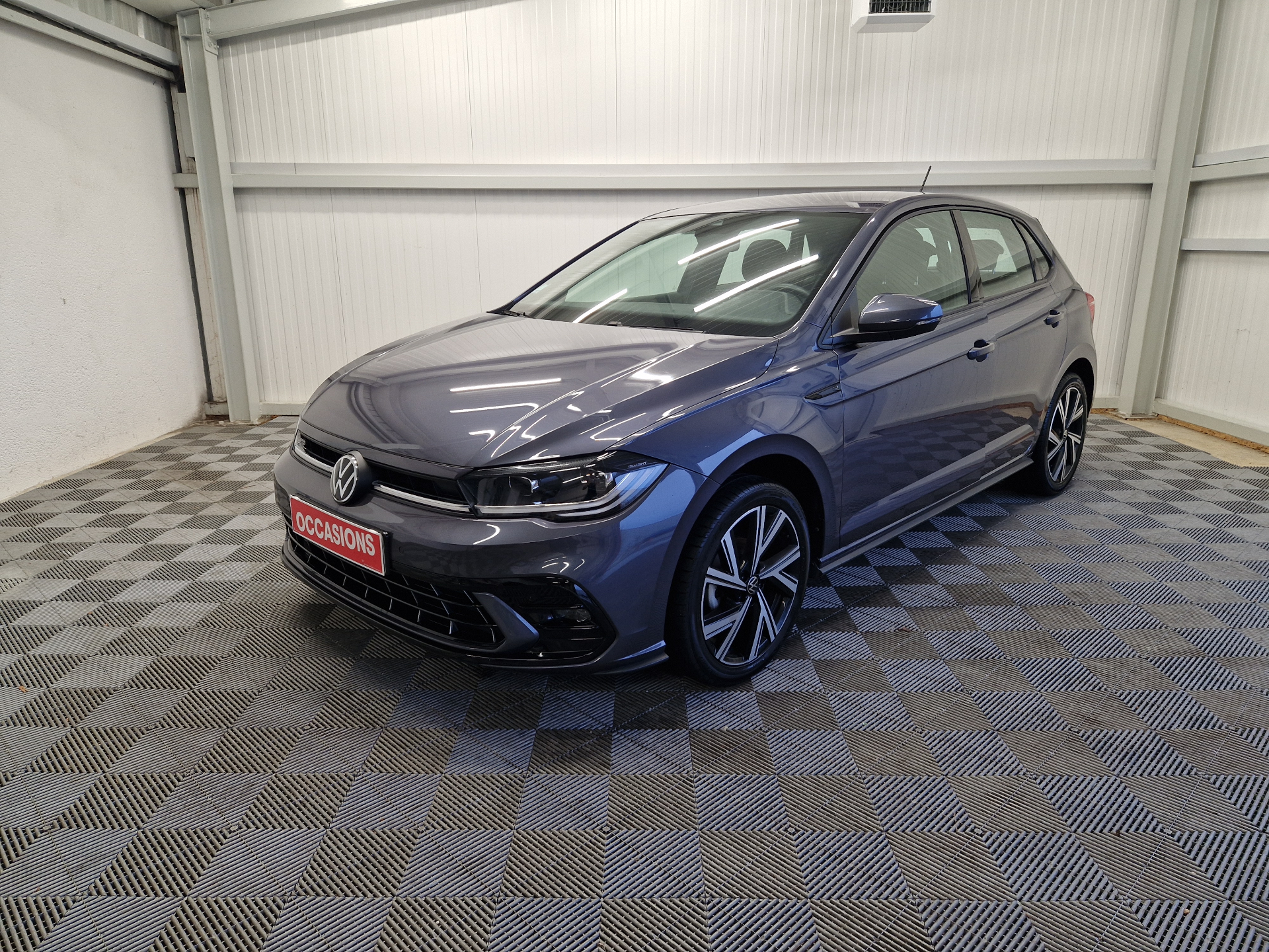 VOLKSWAGEN POLO 1.0 TSI 95 DSG R-LINE d'occasion