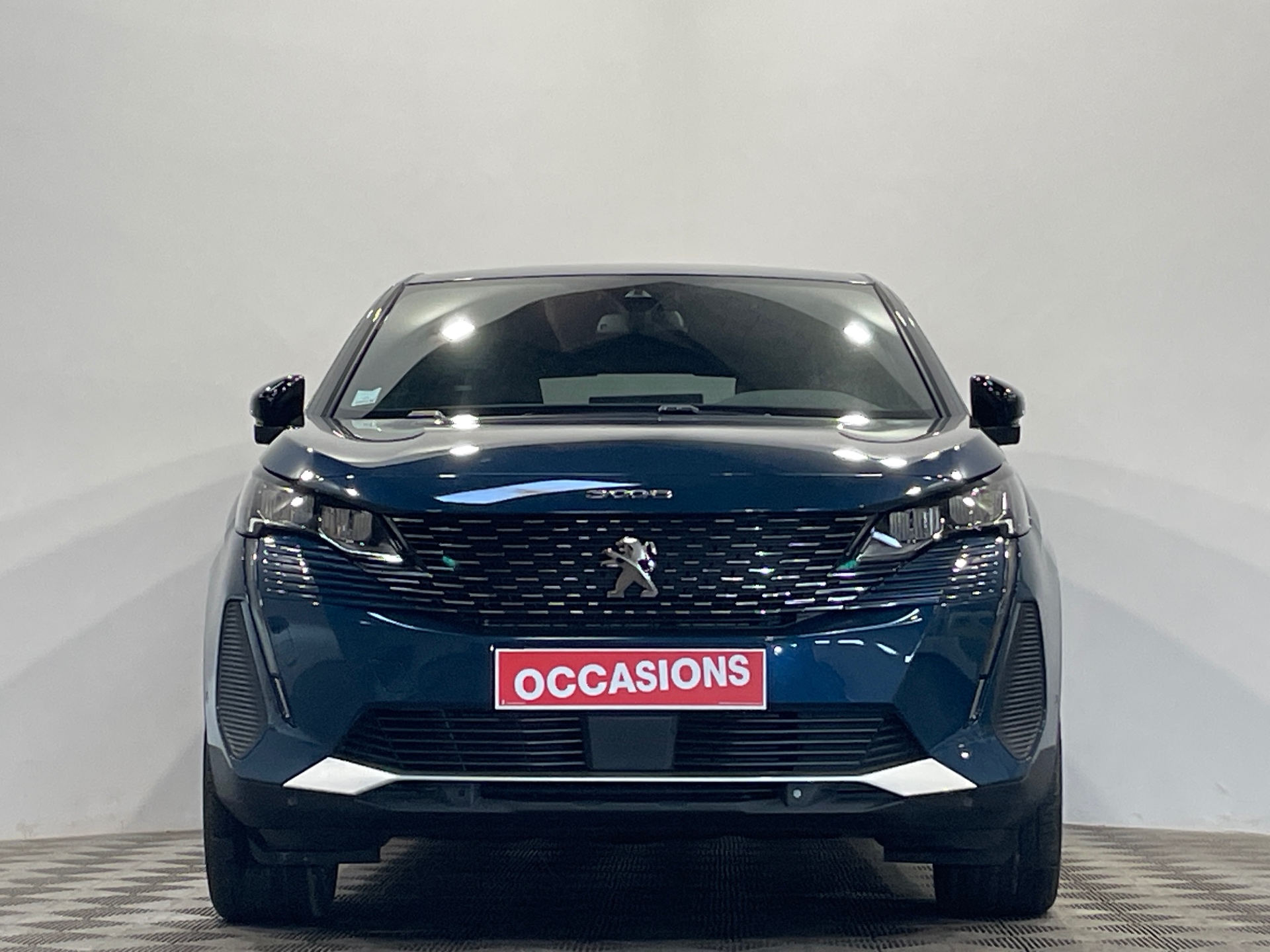 Photo 5 du véhicule PEUGEOT 3008