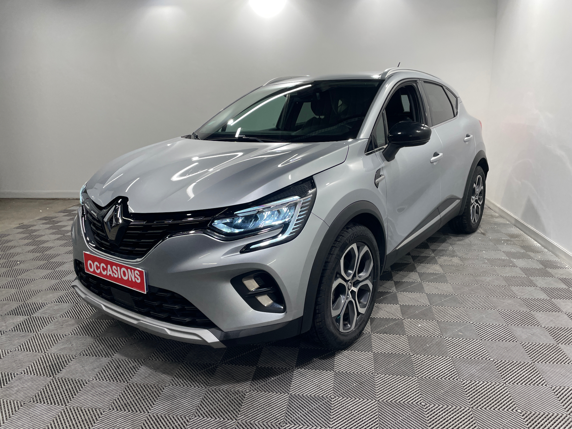 RENAULT CAPTUR TCe 160 EDC - 21 Intens d'occasion