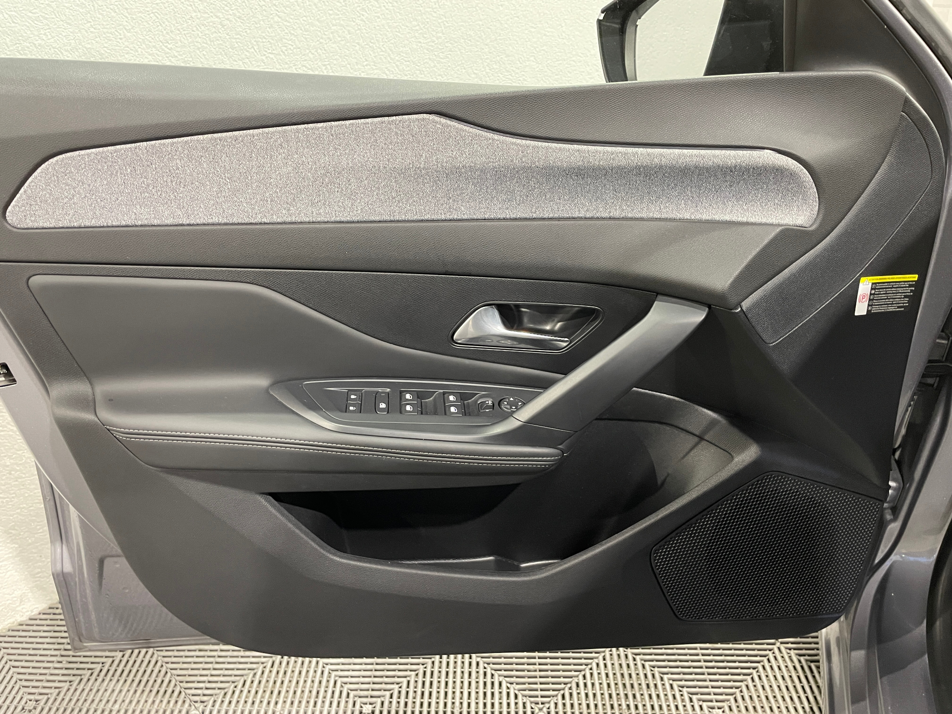 Photo 35 du véhicule PEUGEOT 308