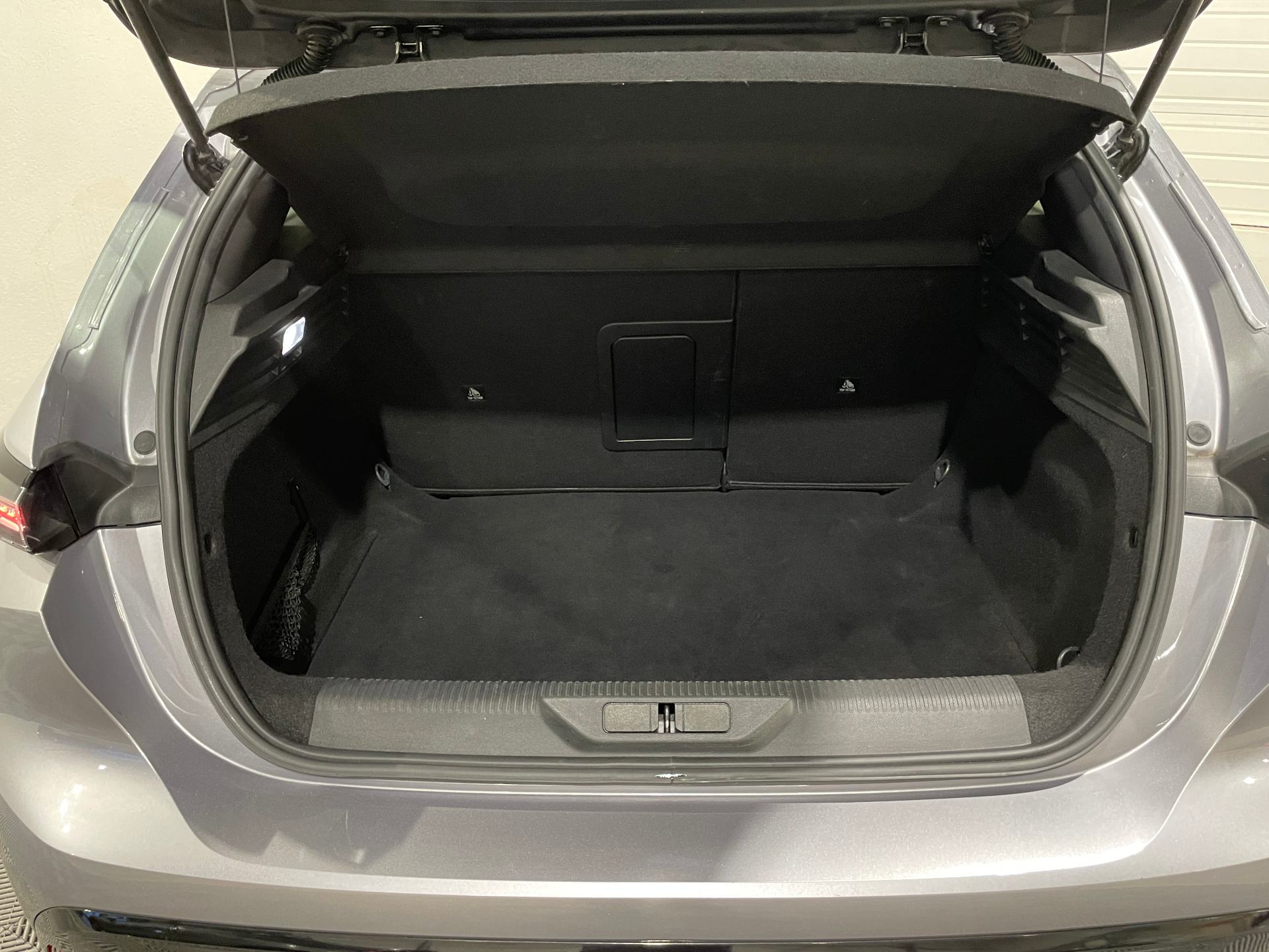 Photo 38 du véhicule PEUGEOT 308