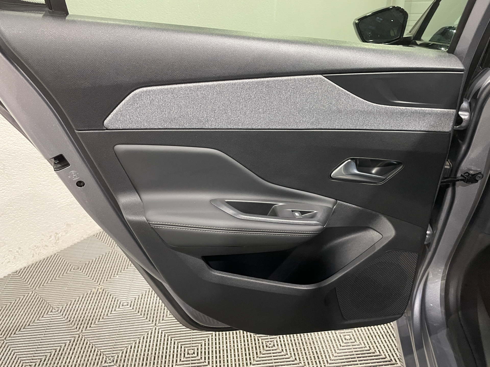 Photo 16 du véhicule PEUGEOT 308