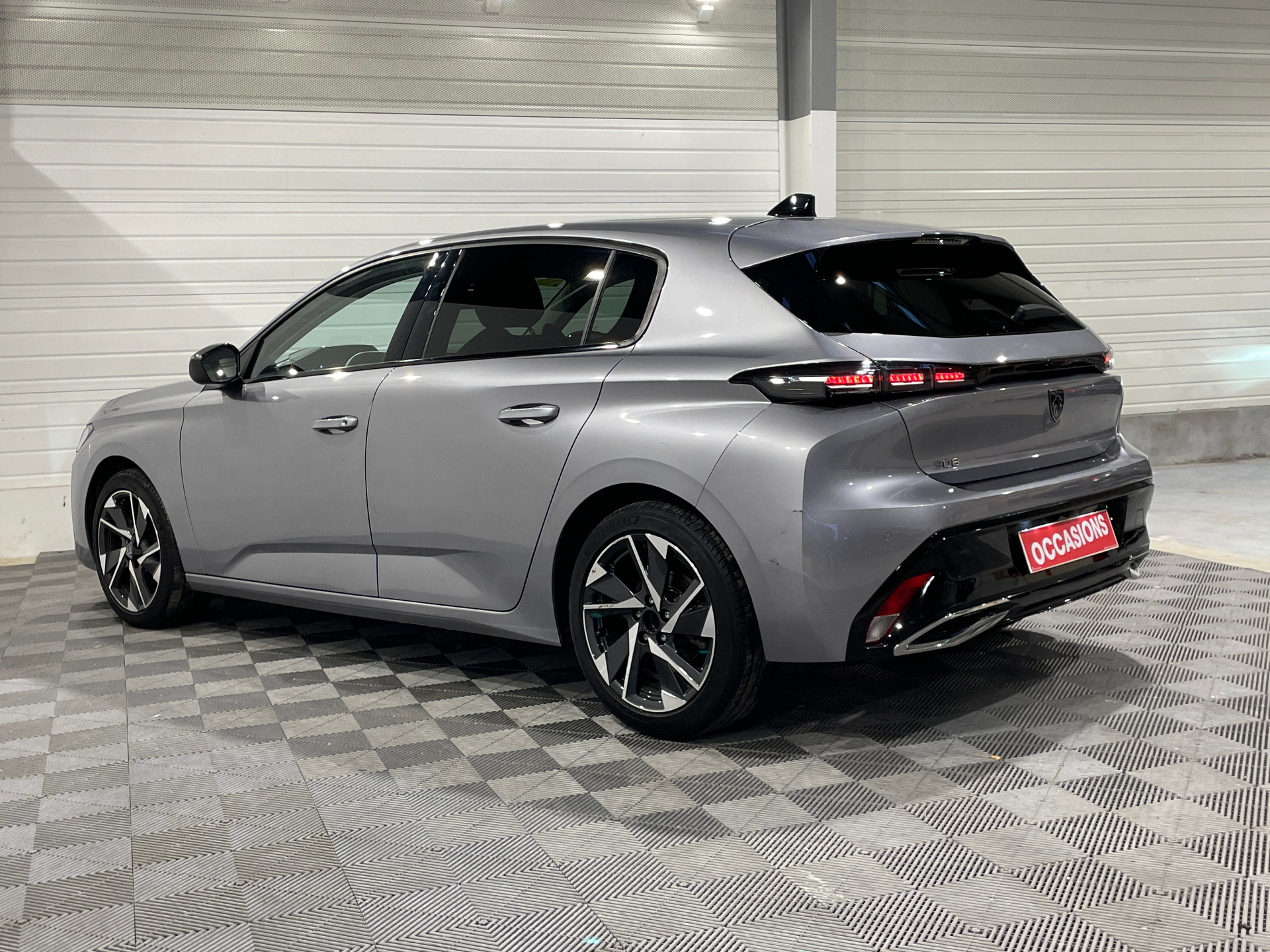 Photo 7 du véhicule PEUGEOT 308