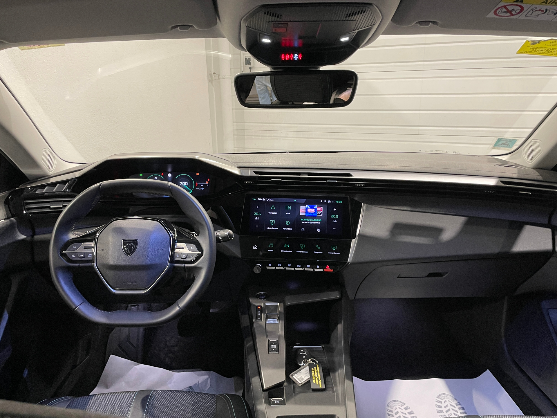 Photo 13 du véhicule PEUGEOT 308