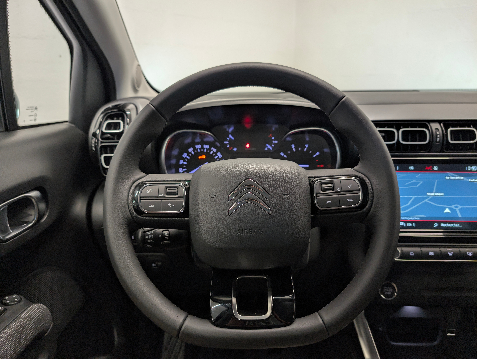 Photo 13 du véhicule CITROEN C3 AIRCROSS