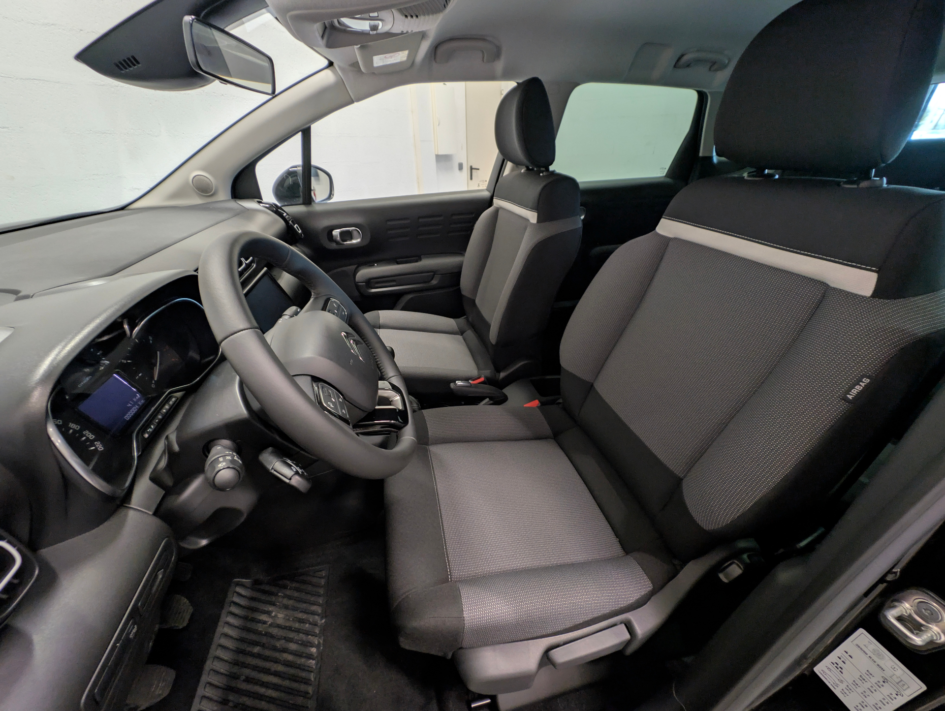 Photo 11 du véhicule CITROEN C3 AIRCROSS
