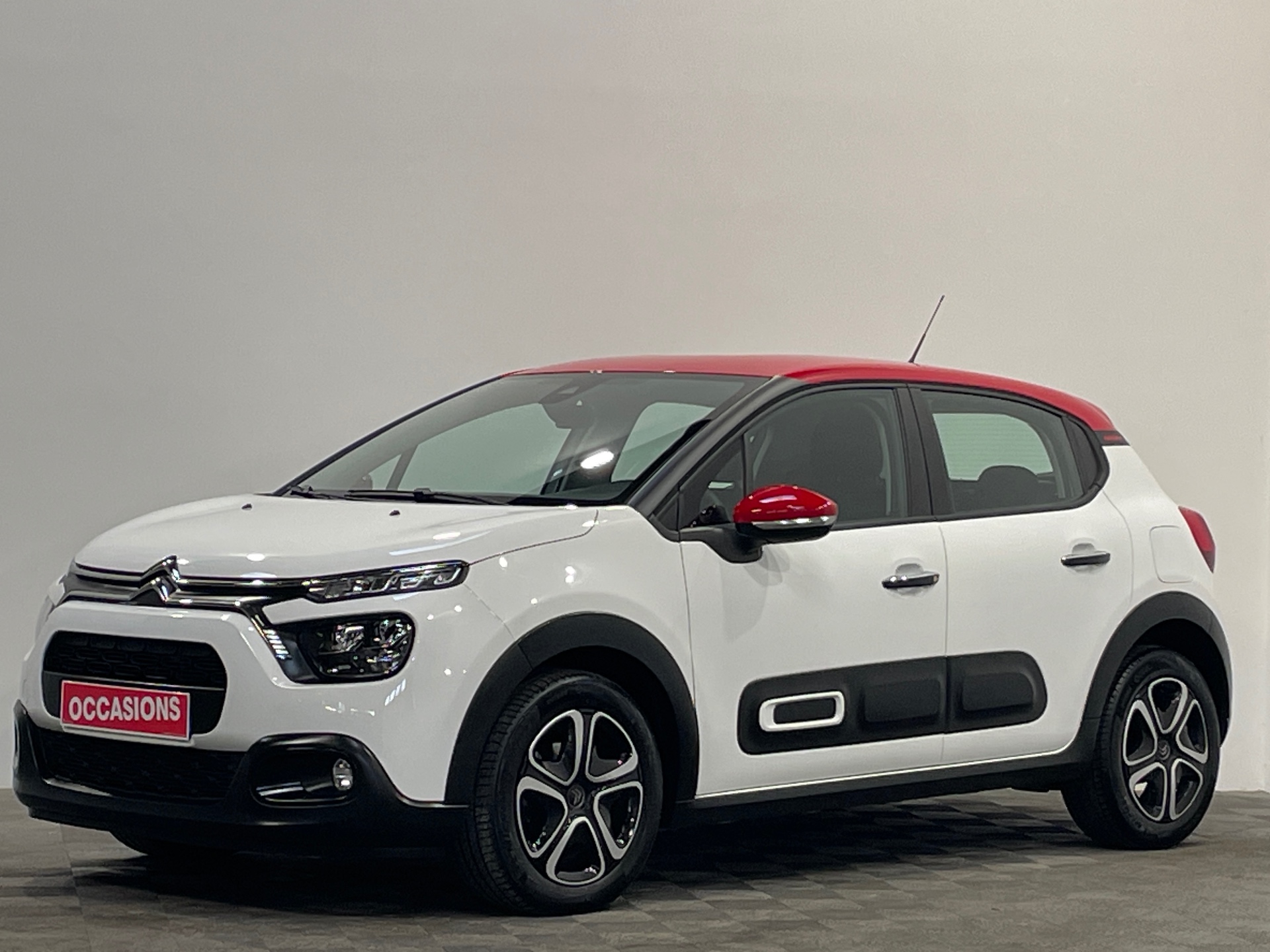 CITROEN C3 PureTech 83 S&S BVM5 Shine d'occasion