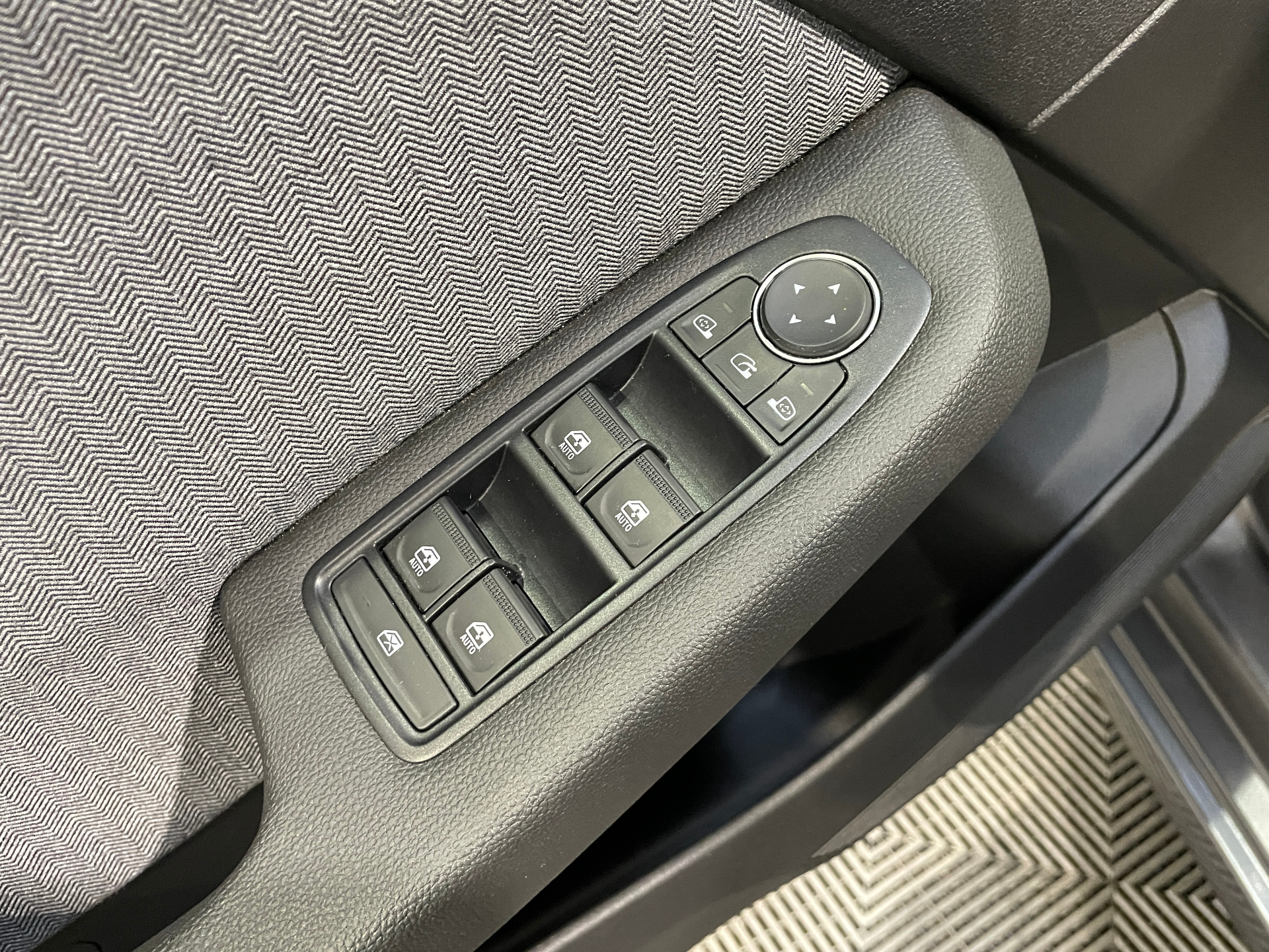 Photo 37 du véhicule RENAULT CLIO V