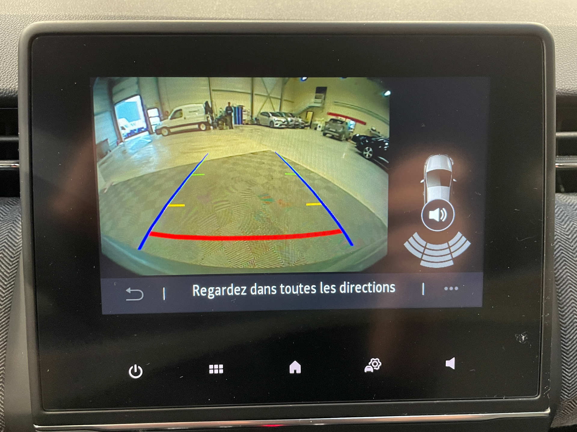 Photo 23 du véhicule RENAULT CLIO V