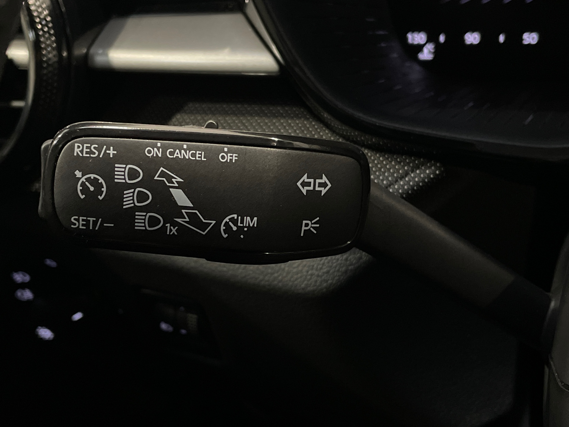 Photo 30 du véhicule SKODA FABIA