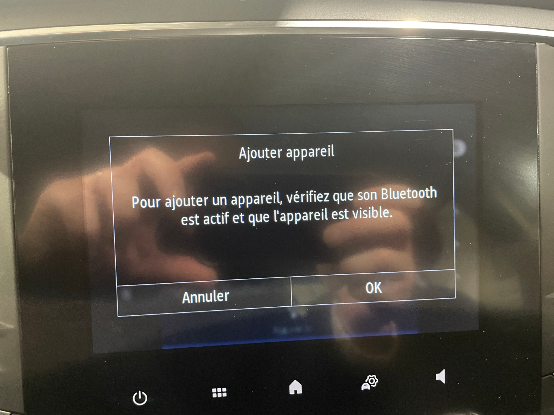 Photo 20 du véhicule RENAULT MEGANE IV BERLINE