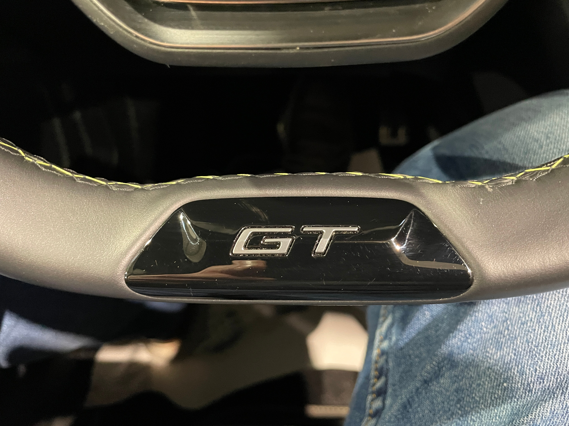 Photo 29 du véhicule PEUGEOT 2008