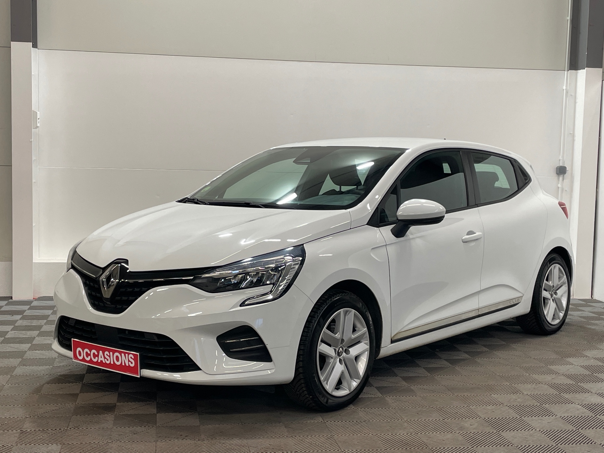 RENAULT CLIO V Blue dCi 100 - 21N Business d'occasion