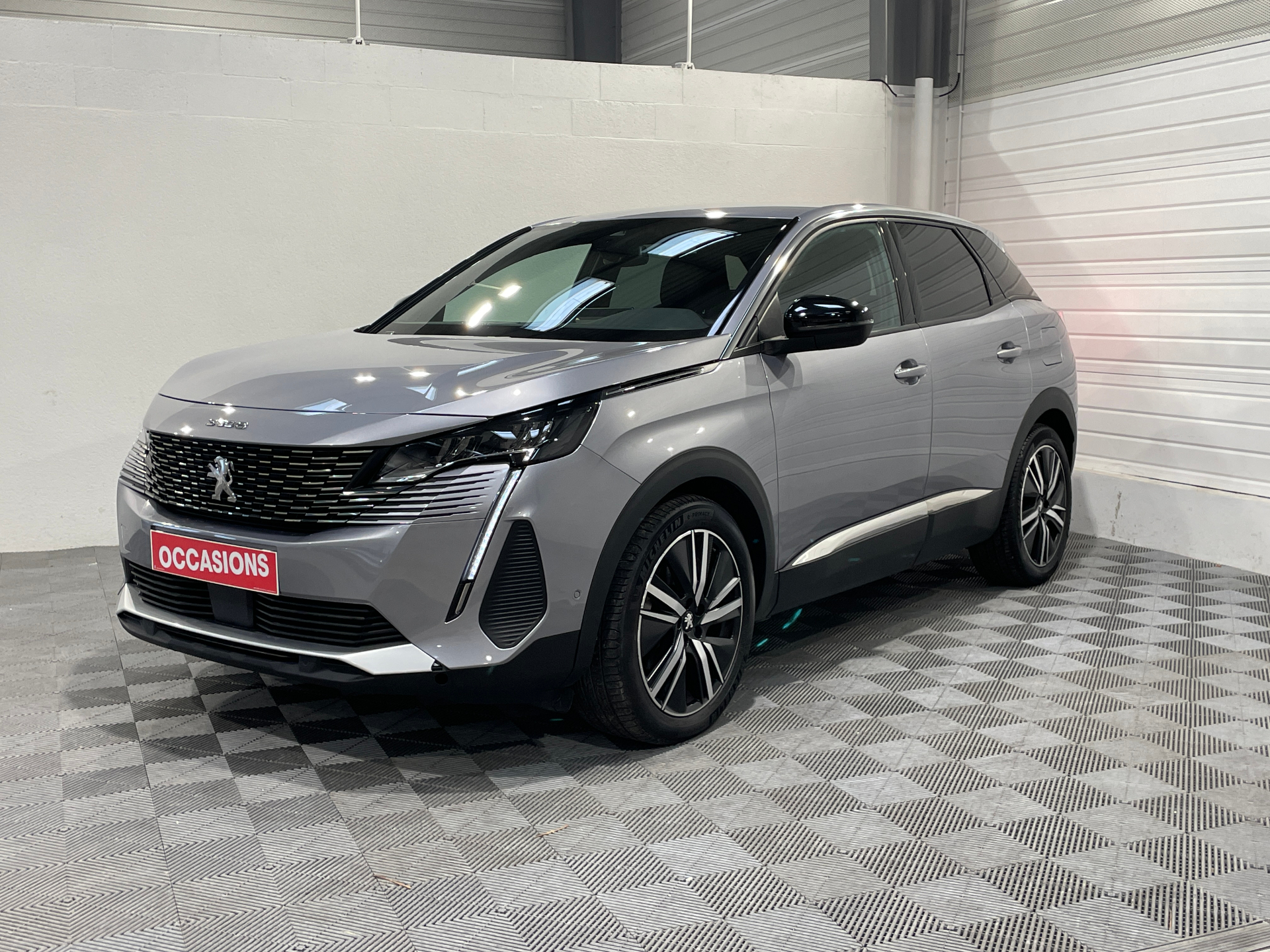 PEUGEOT 3008 Hybrid 180 e-EAT8 Allure Pack d'occasion