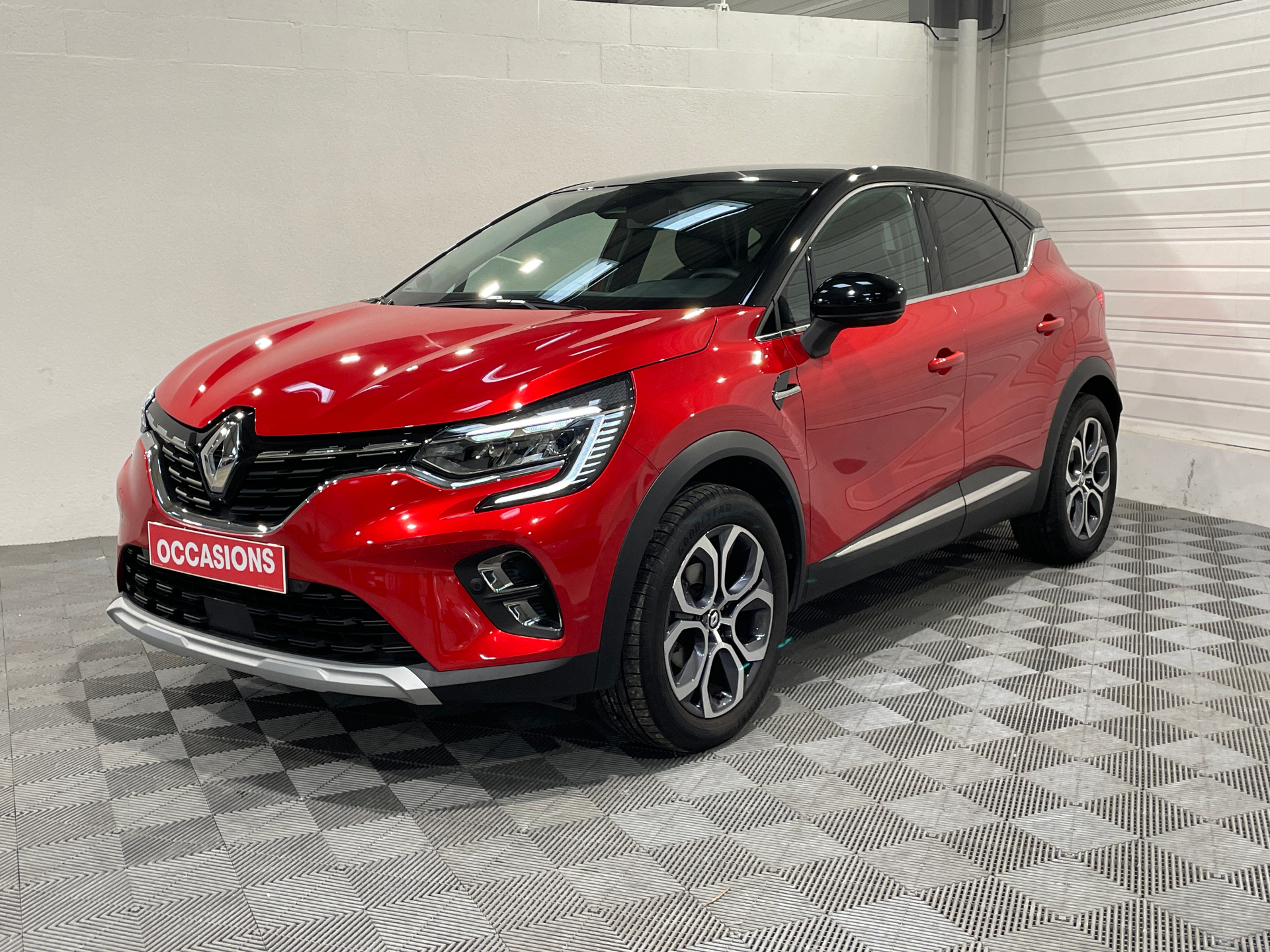 RENAULT CAPTUR TCe 90 Techno - 5P d'occasion