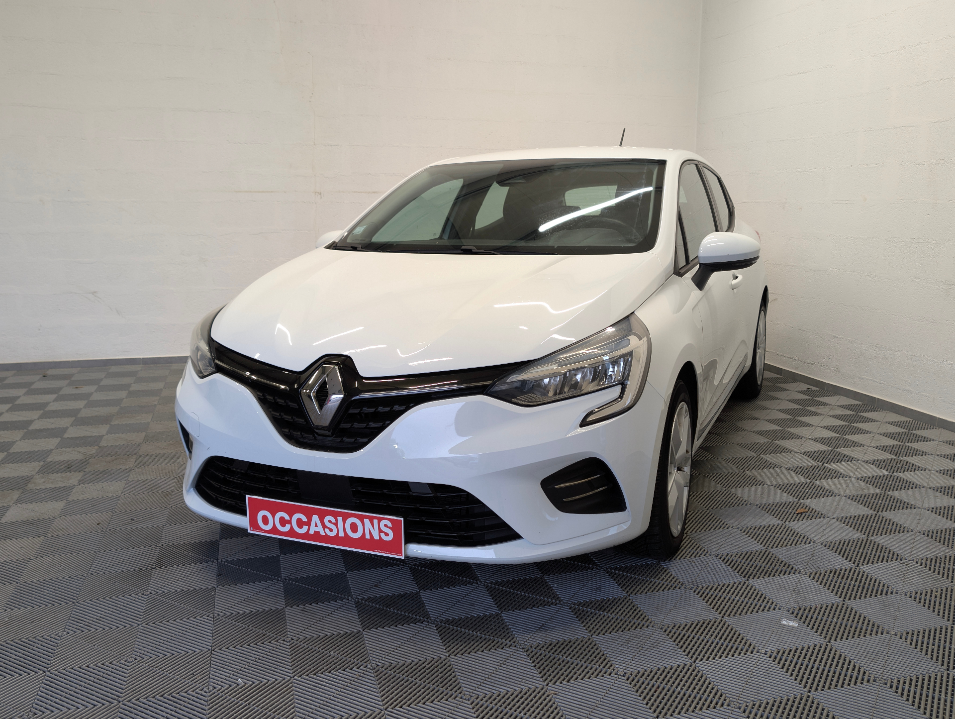 RENAULT CLIO V Blue dCi 85 Business d'occasion