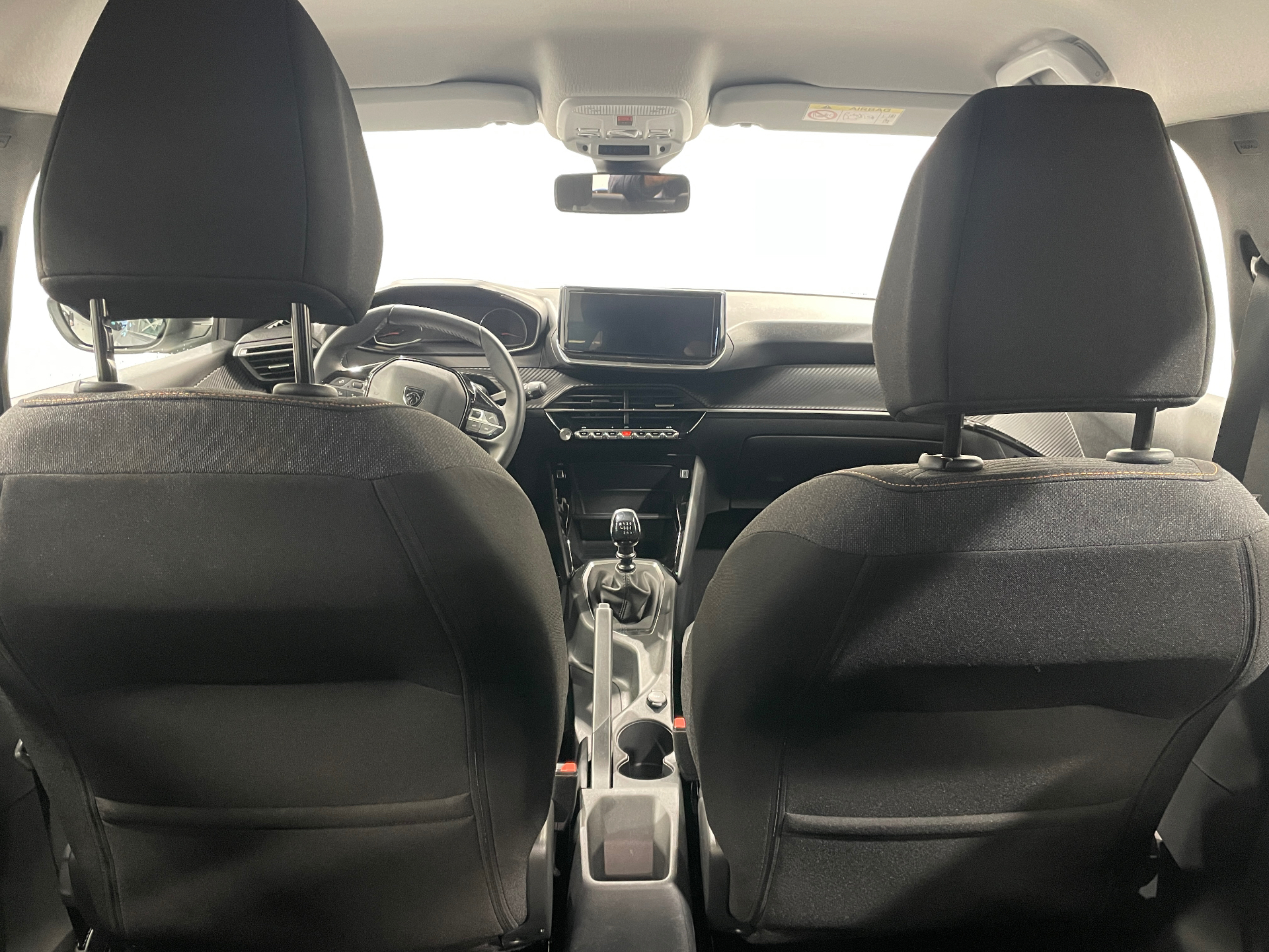 Photo 10 du véhicule PEUGEOT 208