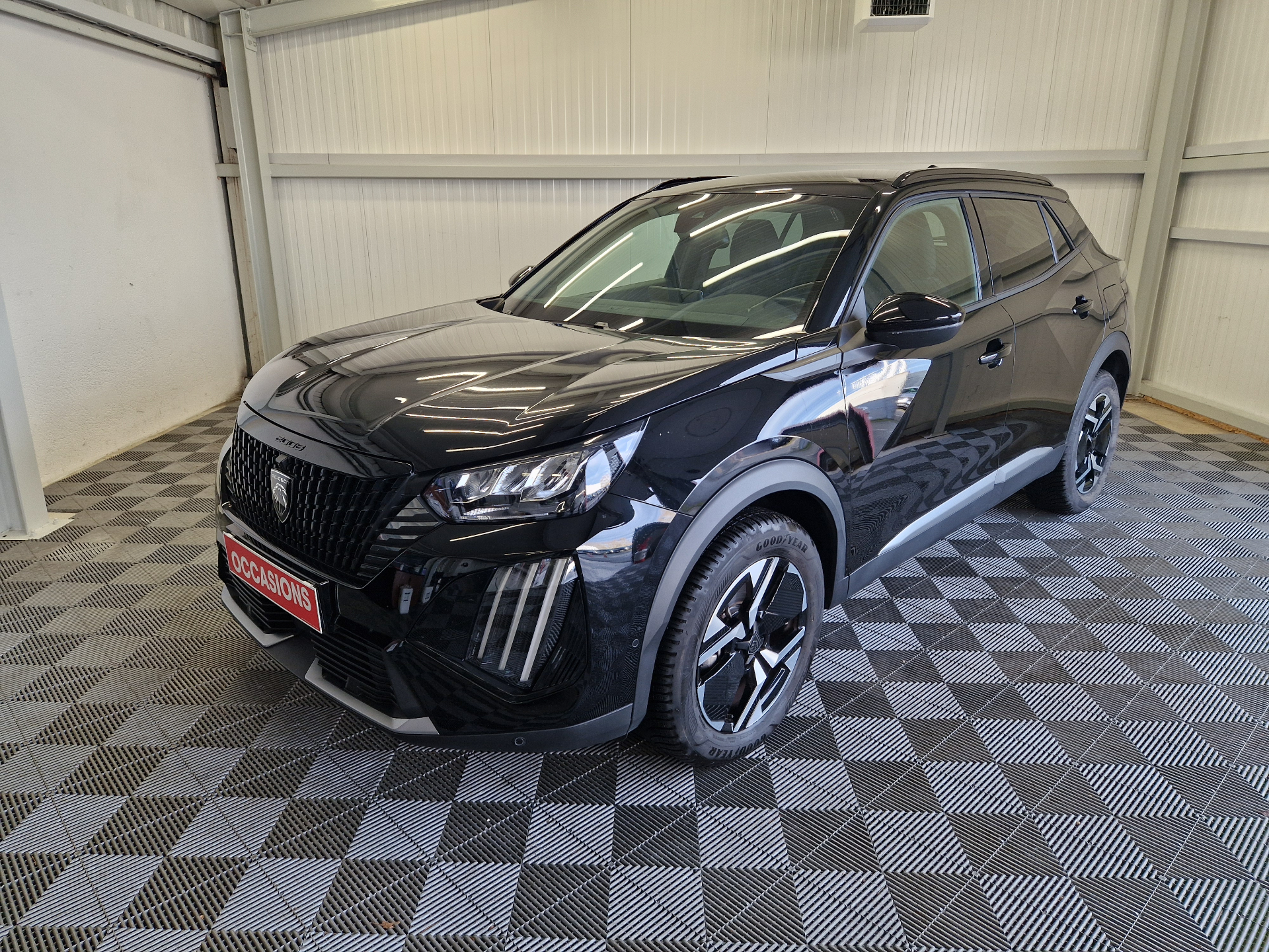 PEUGEOT 2008 Hybrid 136 e-DCS6 Allure d'occasion