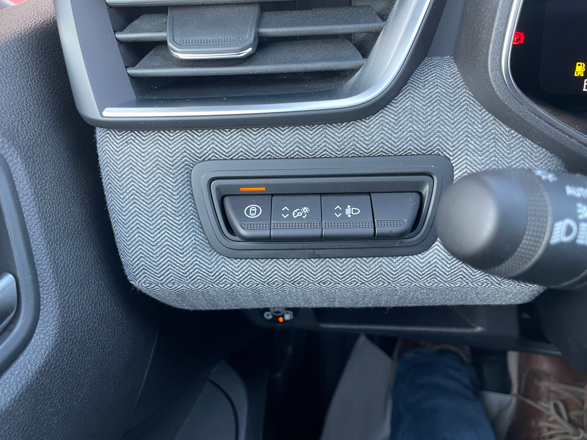 Photo 34 du véhicule RENAULT CLIO V