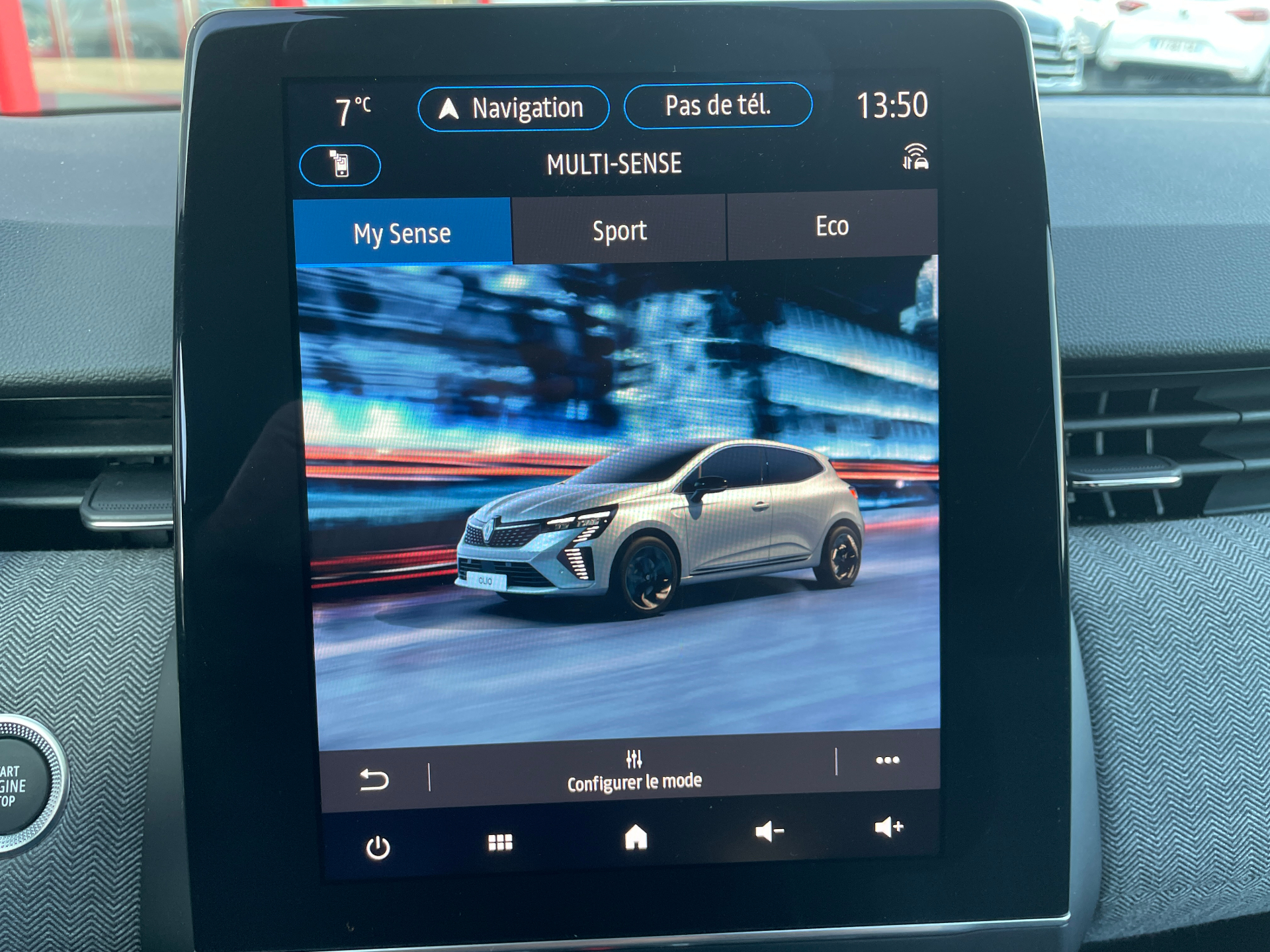 Photo 22 du véhicule RENAULT CLIO V