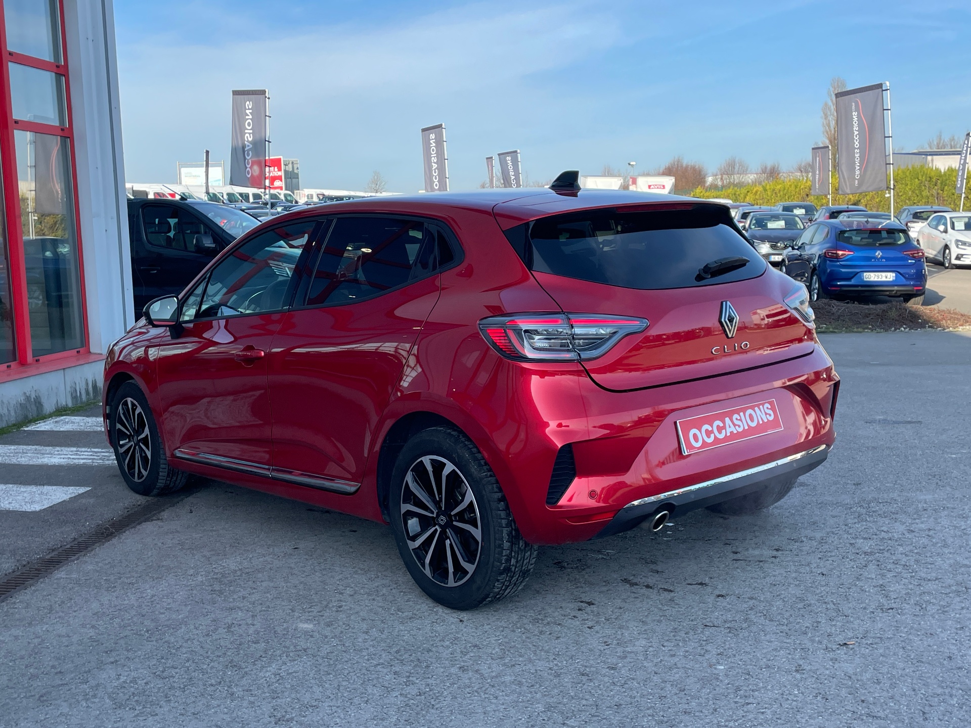 Photo 7 du véhicule RENAULT CLIO V