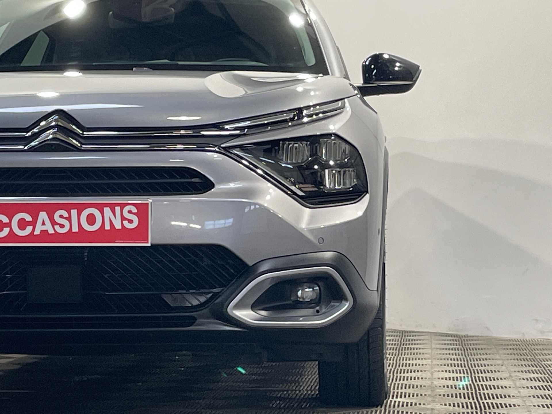 Photo 7 du véhicule CITROEN C4