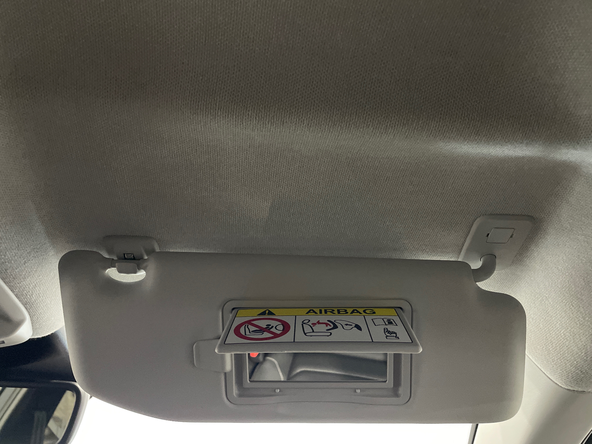 Photo 26 du véhicule CITROEN C4