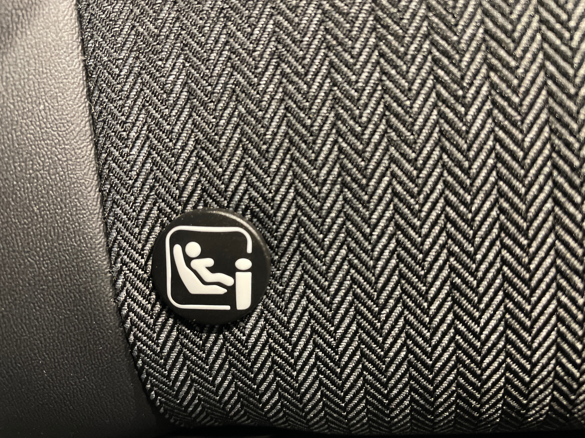 Photo 46 du véhicule PEUGEOT 3008