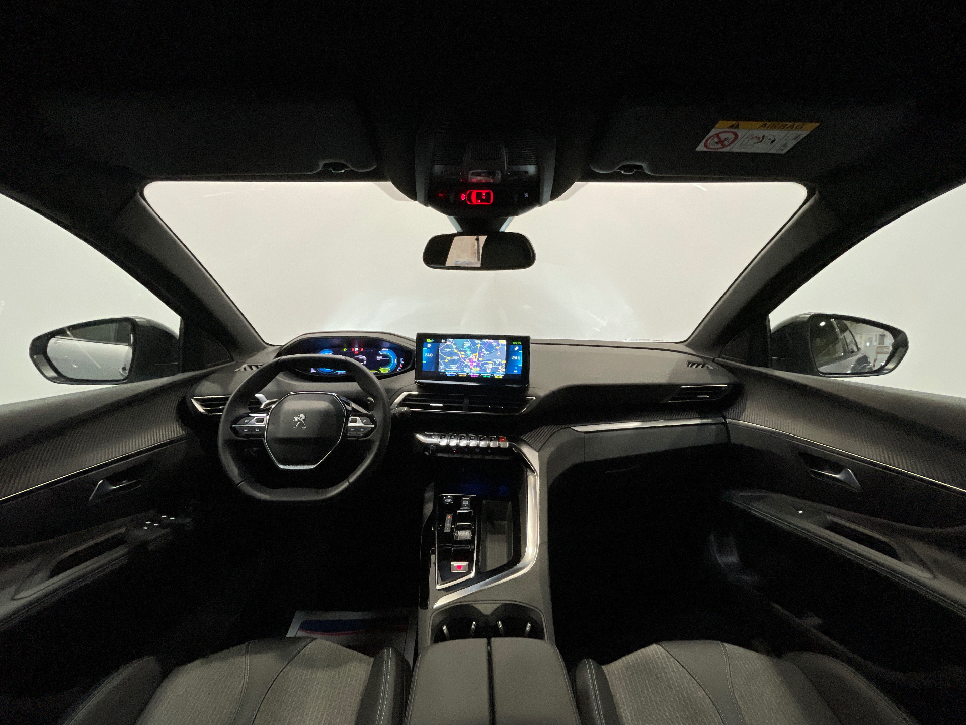 Photo 37 du véhicule PEUGEOT 3008