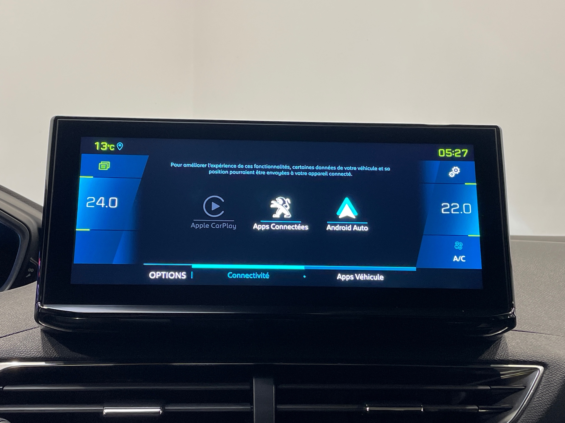 Photo 19 du véhicule PEUGEOT 3008