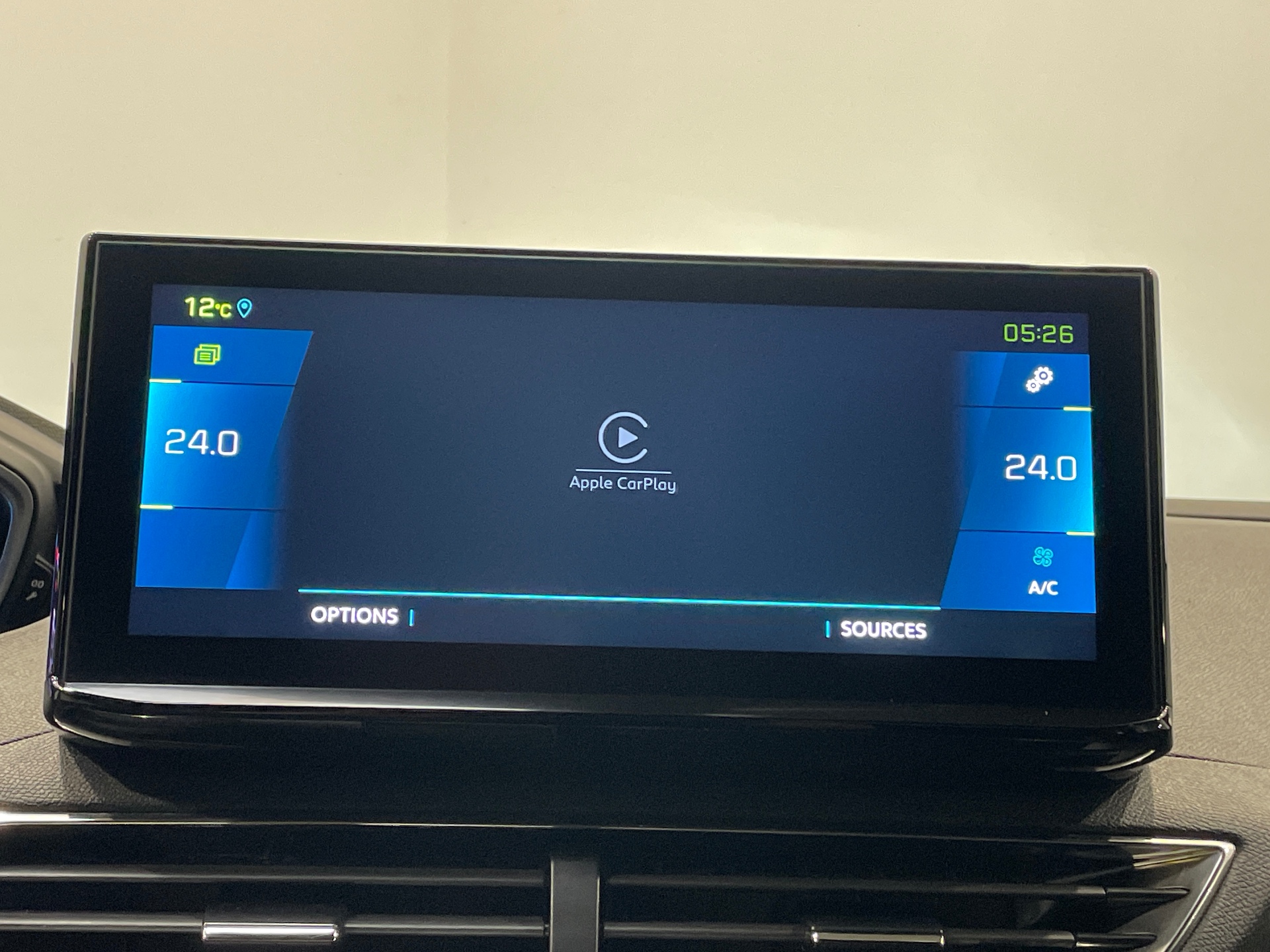 Photo 16 du véhicule PEUGEOT 3008