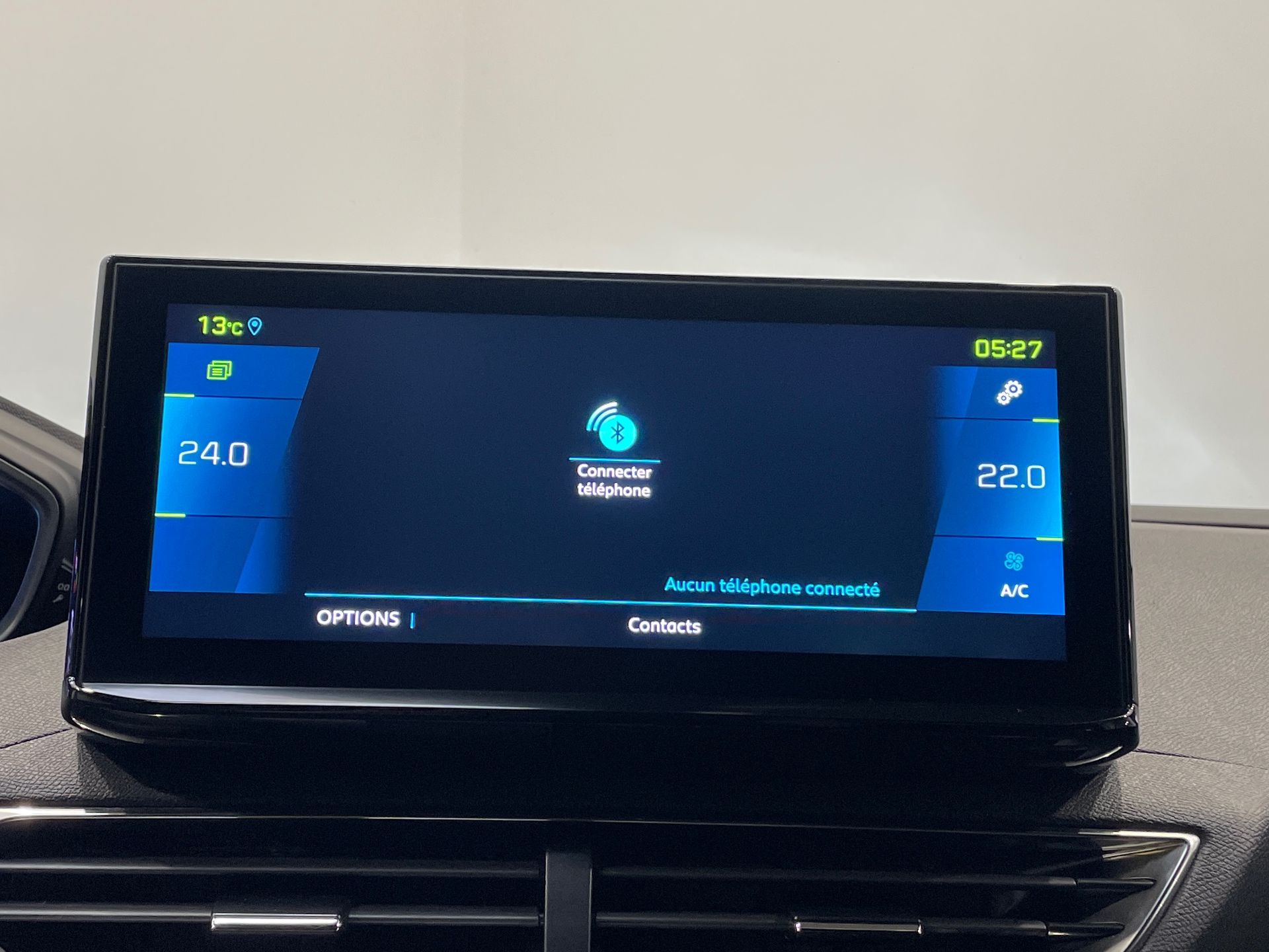 Photo 18 du véhicule PEUGEOT 3008