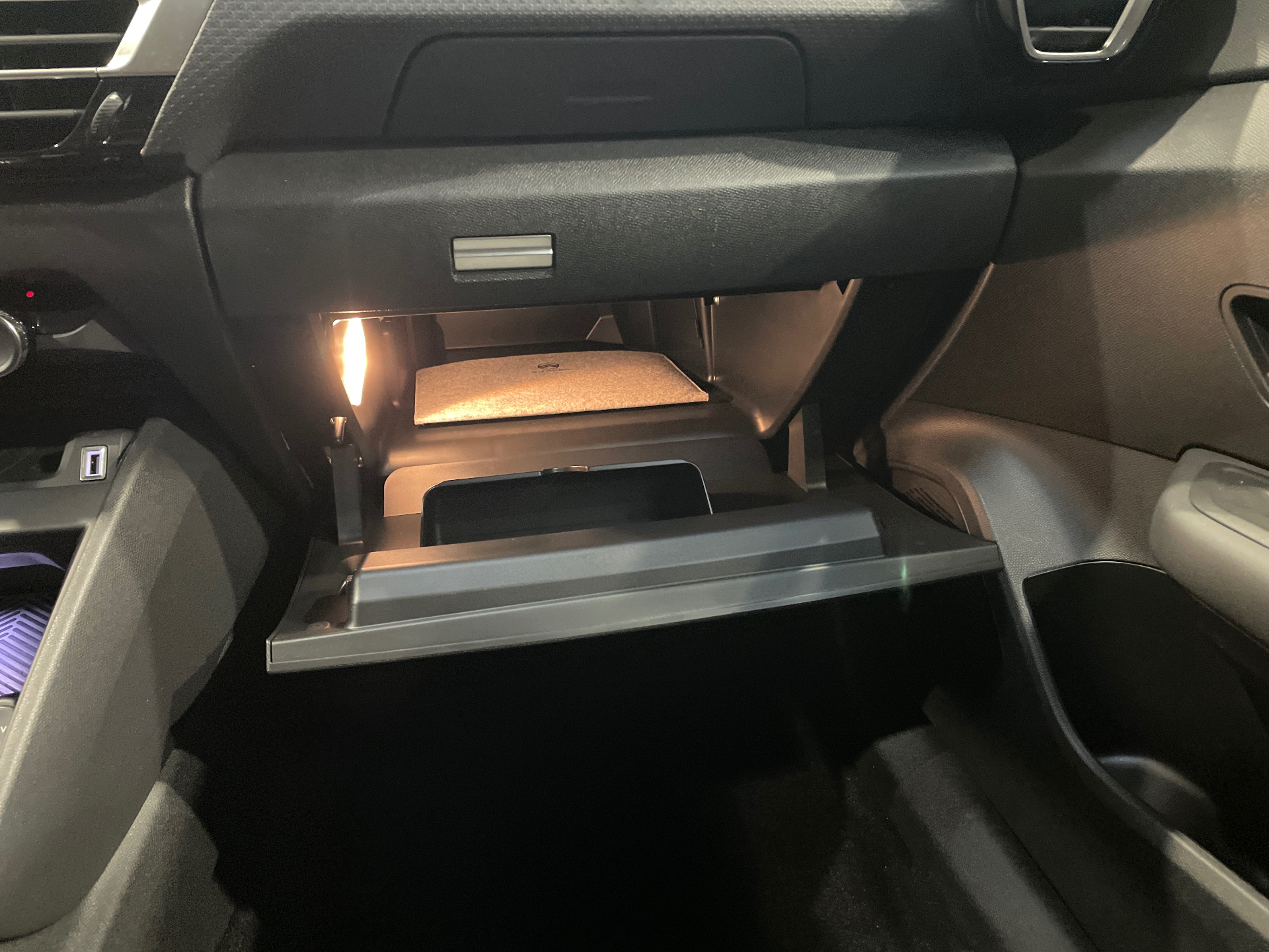 Photo 28 du véhicule CITROEN C4