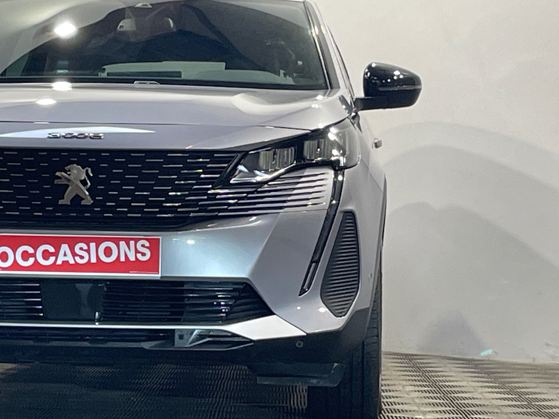 Photo 7 du véhicule PEUGEOT 3008