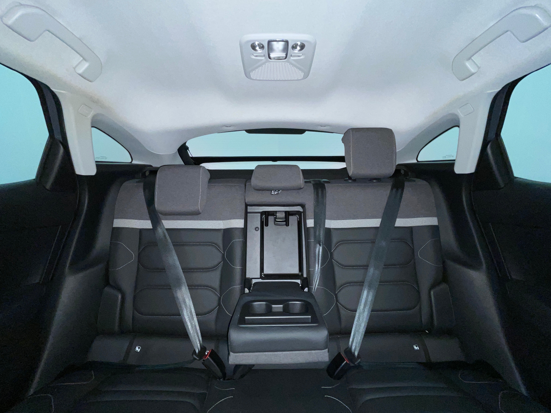 Photo 46 du véhicule CITROEN C4