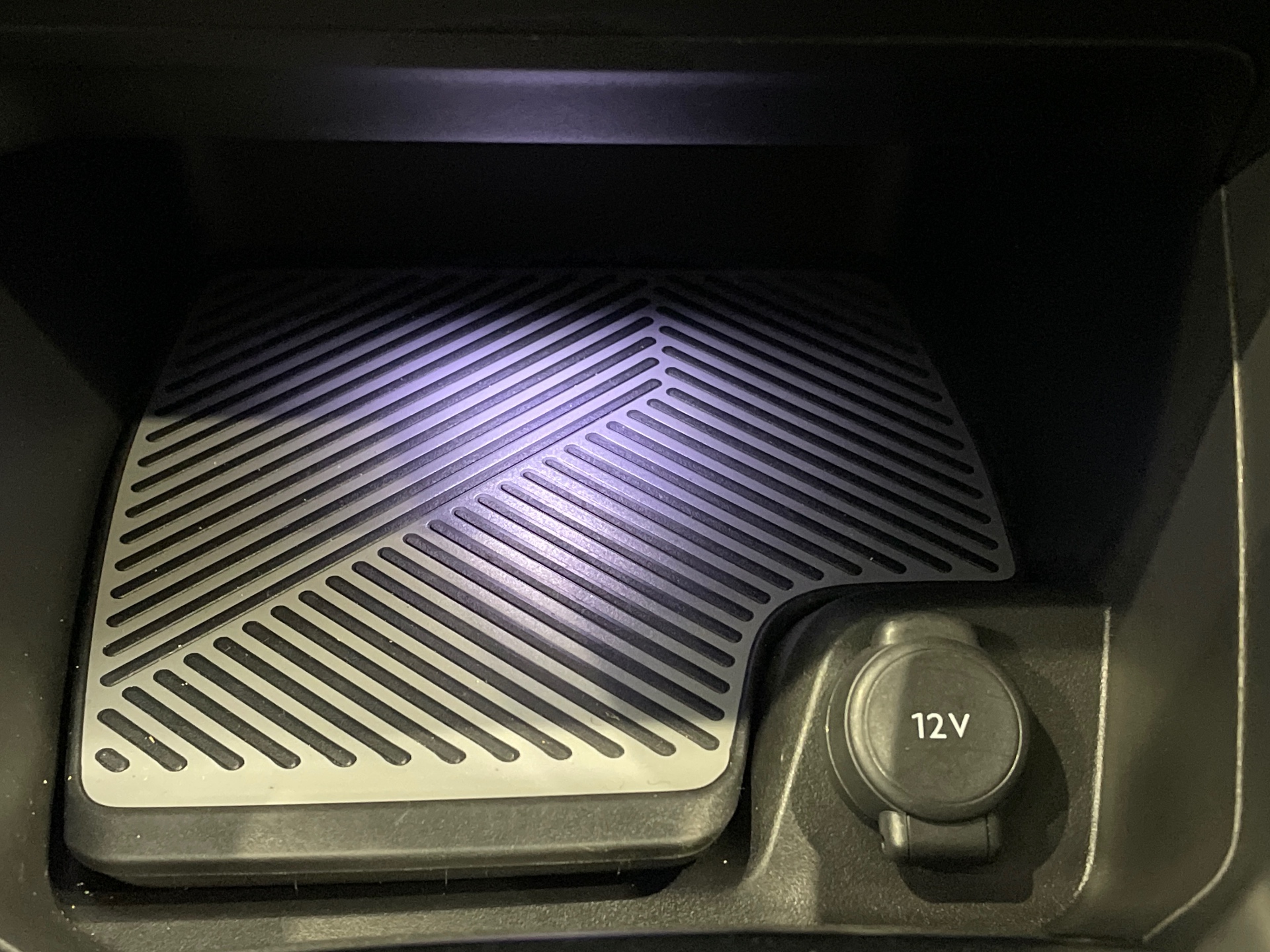 Photo 20 du véhicule CITROEN C4