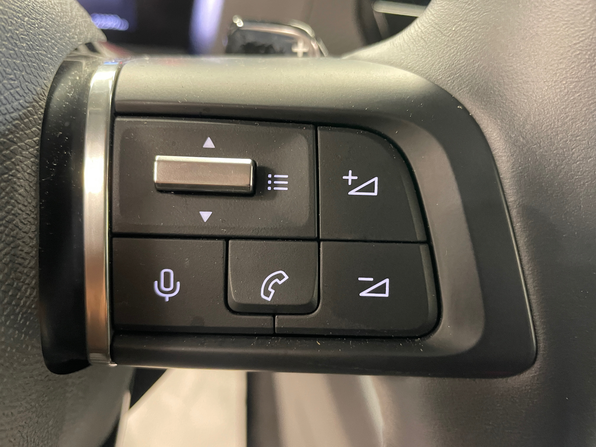 Photo 25 du véhicule CITROEN C4