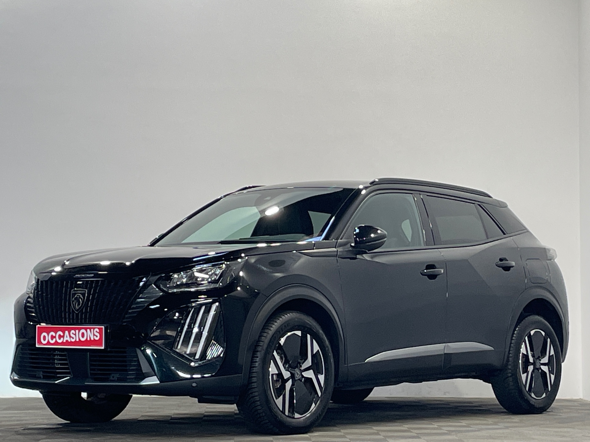 PEUGEOT 2008 Hybrid 136 e-DCS6 Allure d'occasion