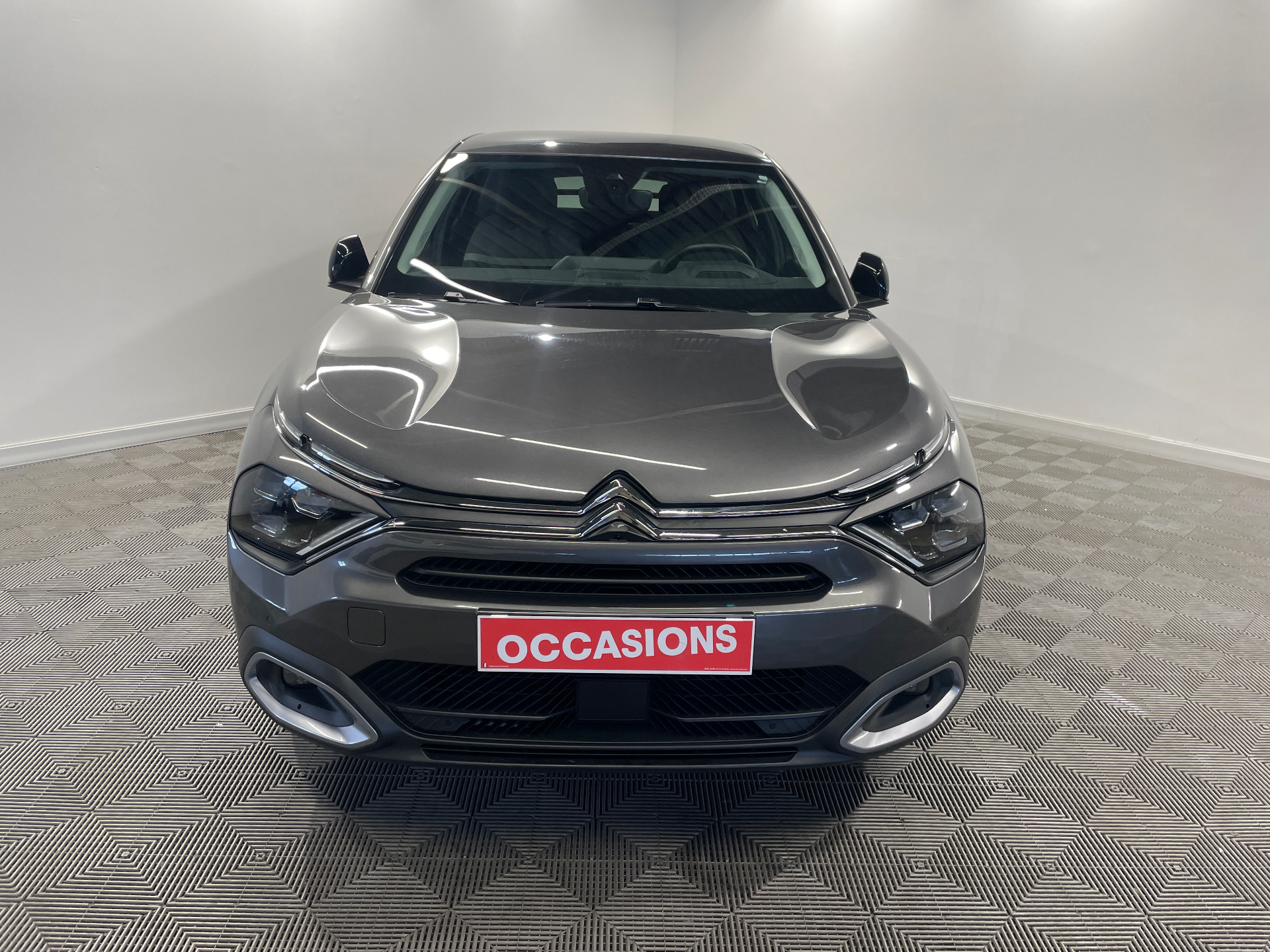 Photo 2 du véhicule CITROEN C4