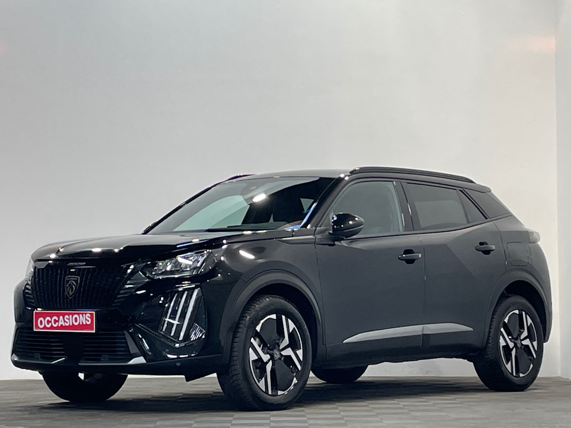 PEUGEOT 2008 Hybrid 136 e-DCS6 Allure d'occasion