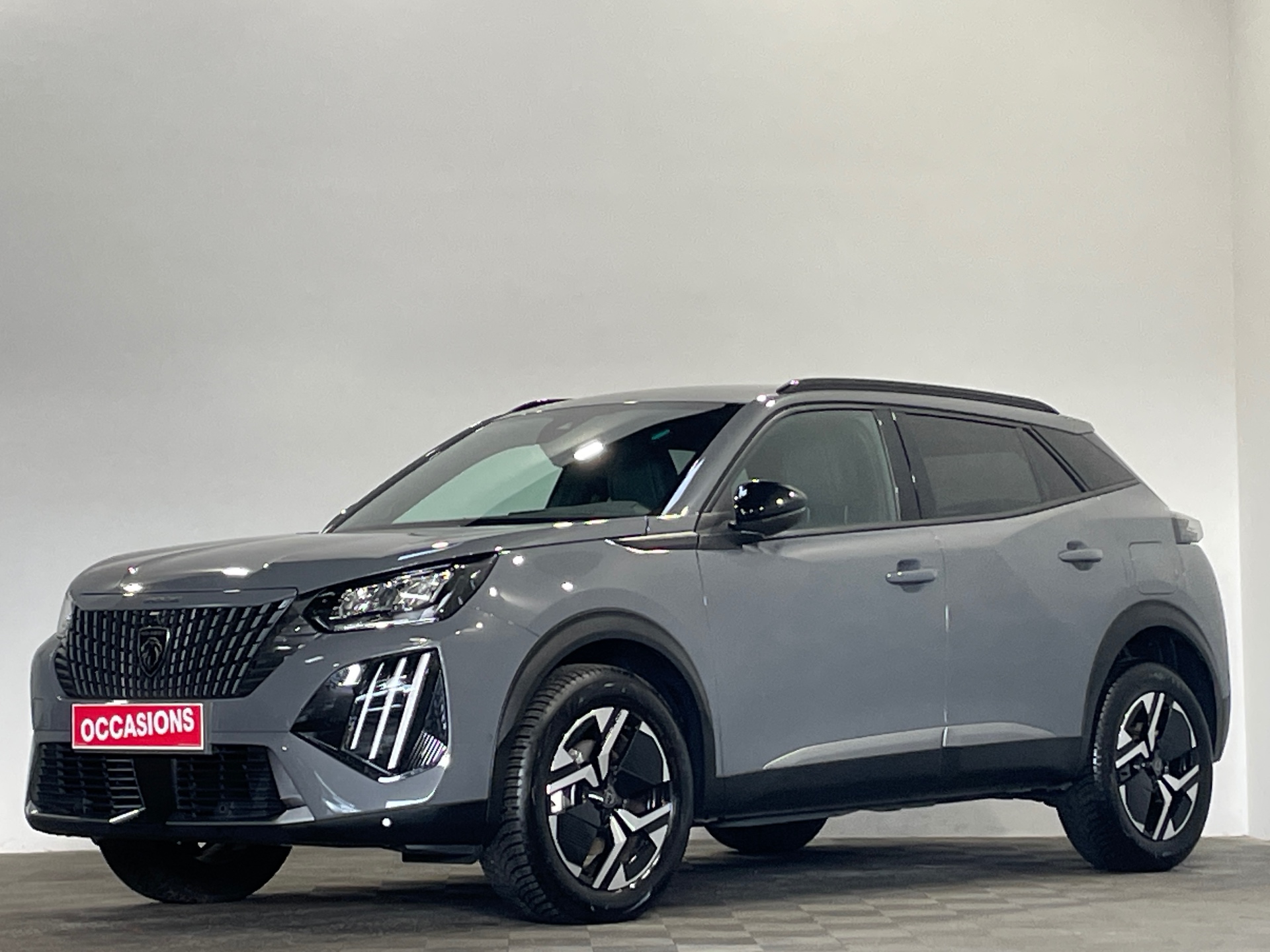 PEUGEOT 2008 Hybrid 136 e-DCS6 Allure d'occasion