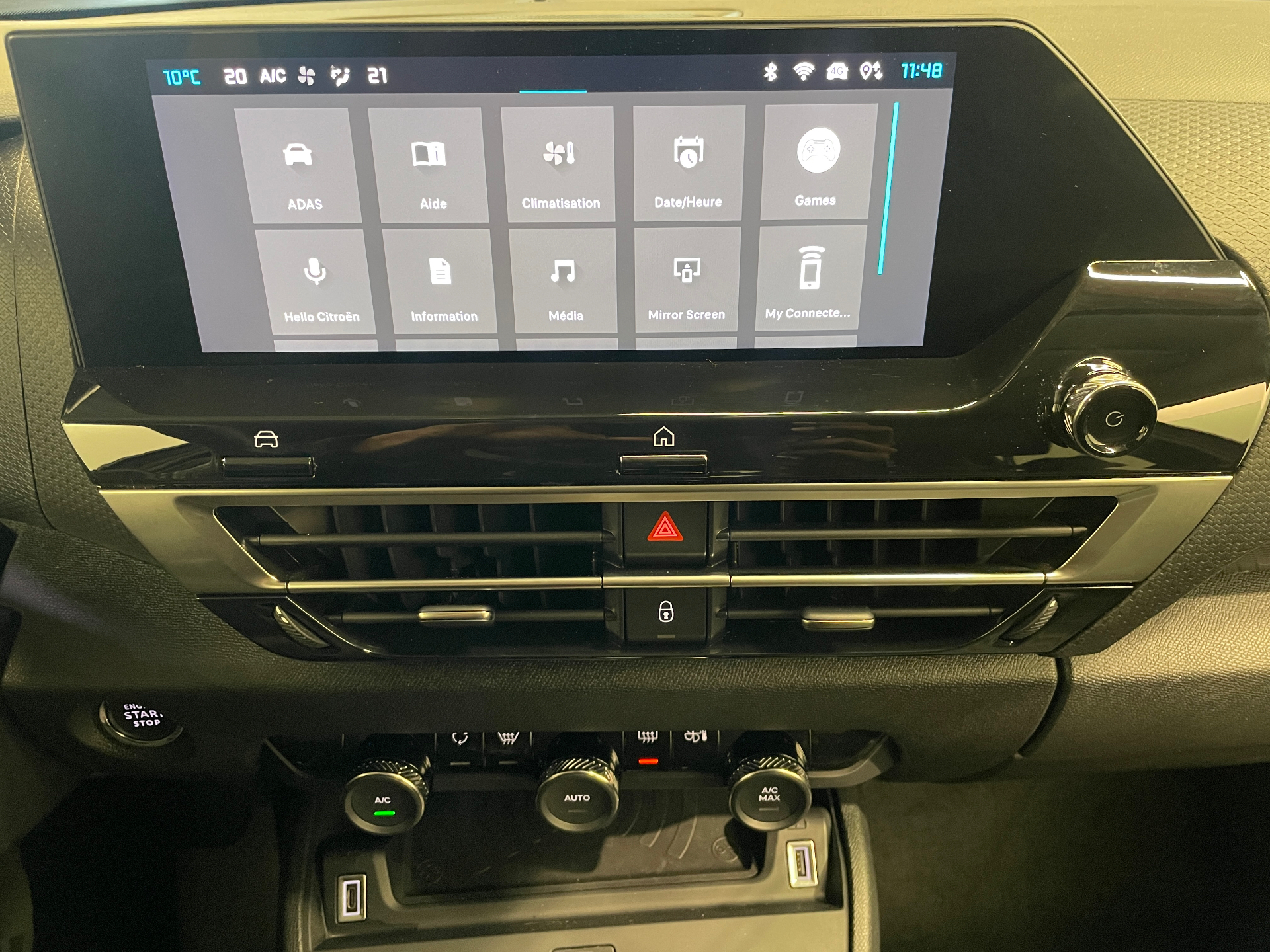 Photo 35 du véhicule CITROEN C4