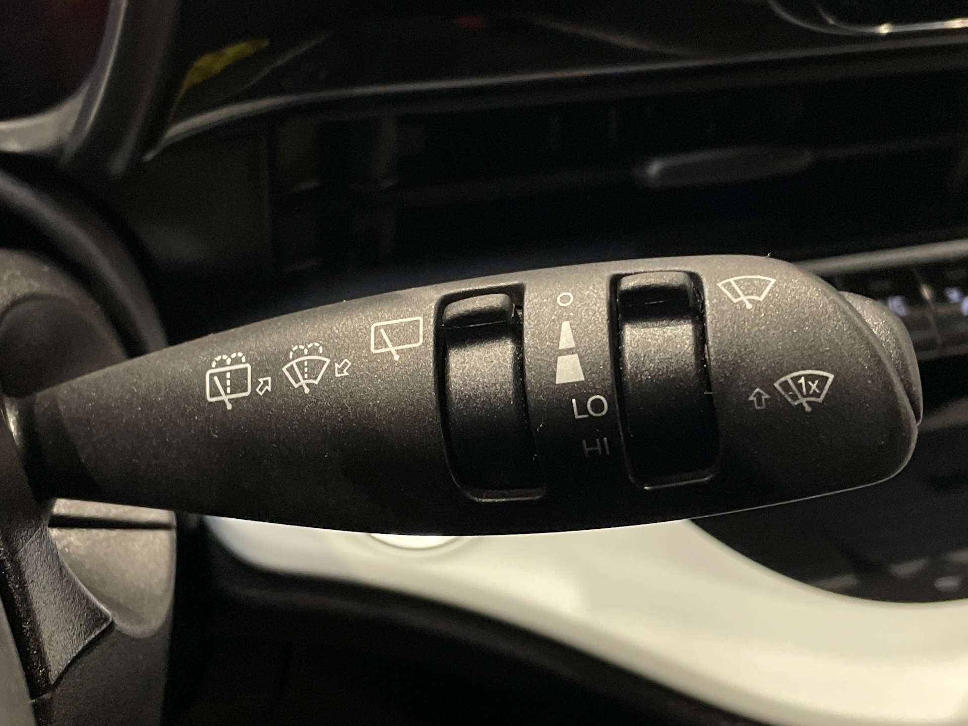 Photo 28 du véhicule FIAT 500e BERLINE