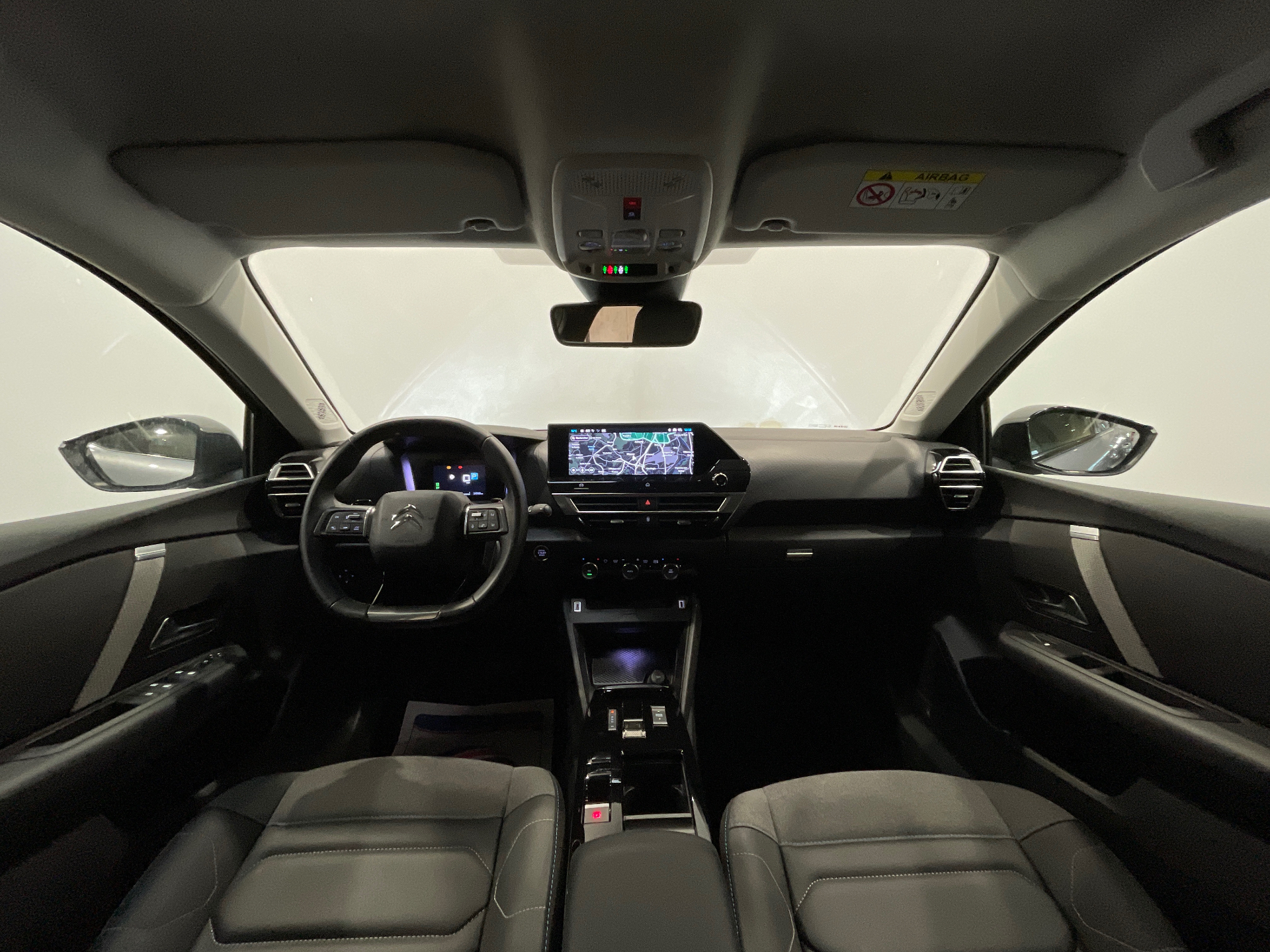 Photo 34 du véhicule CITROEN C4