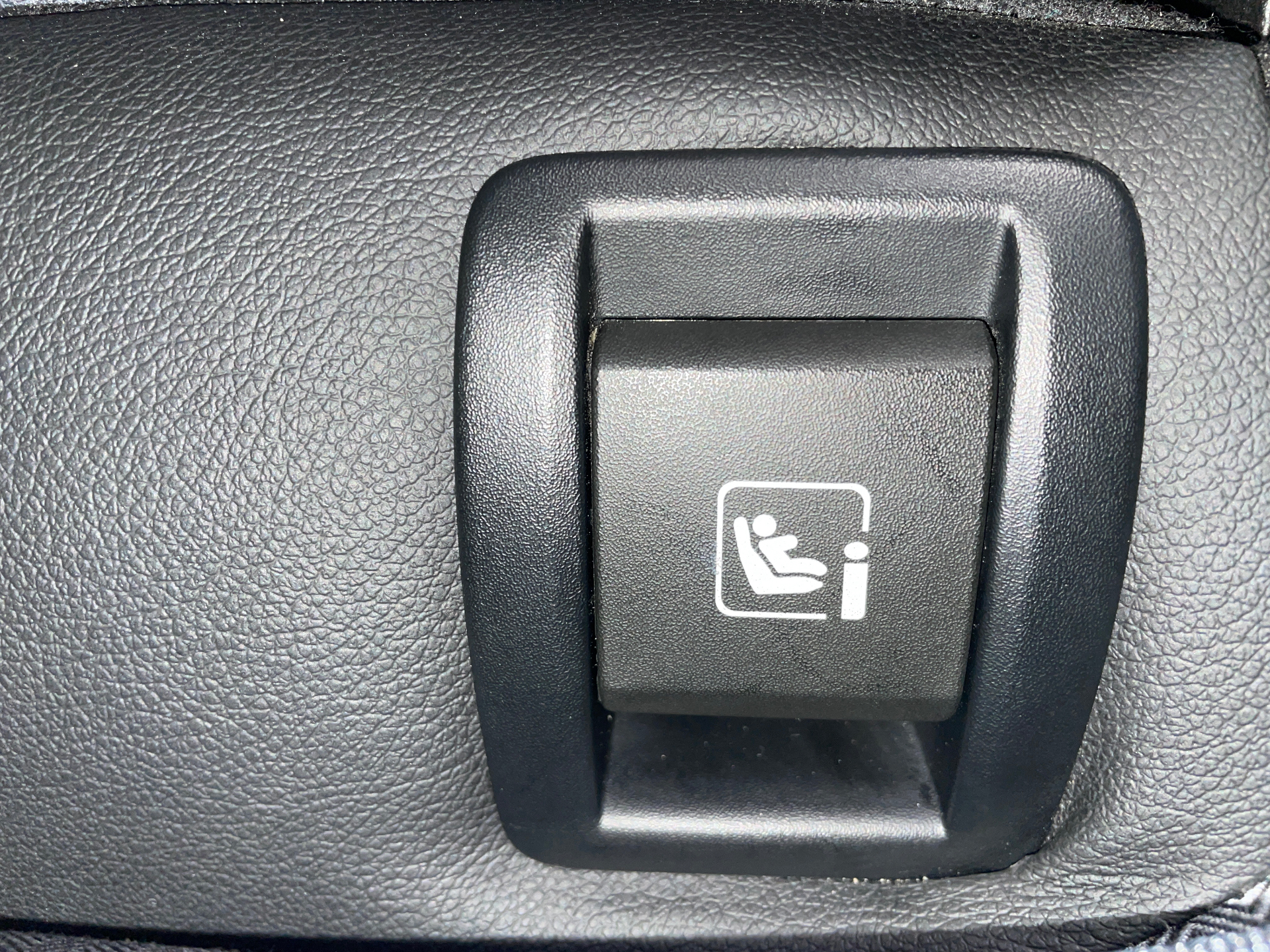 Photo 40 du véhicule RENAULT CLIO V