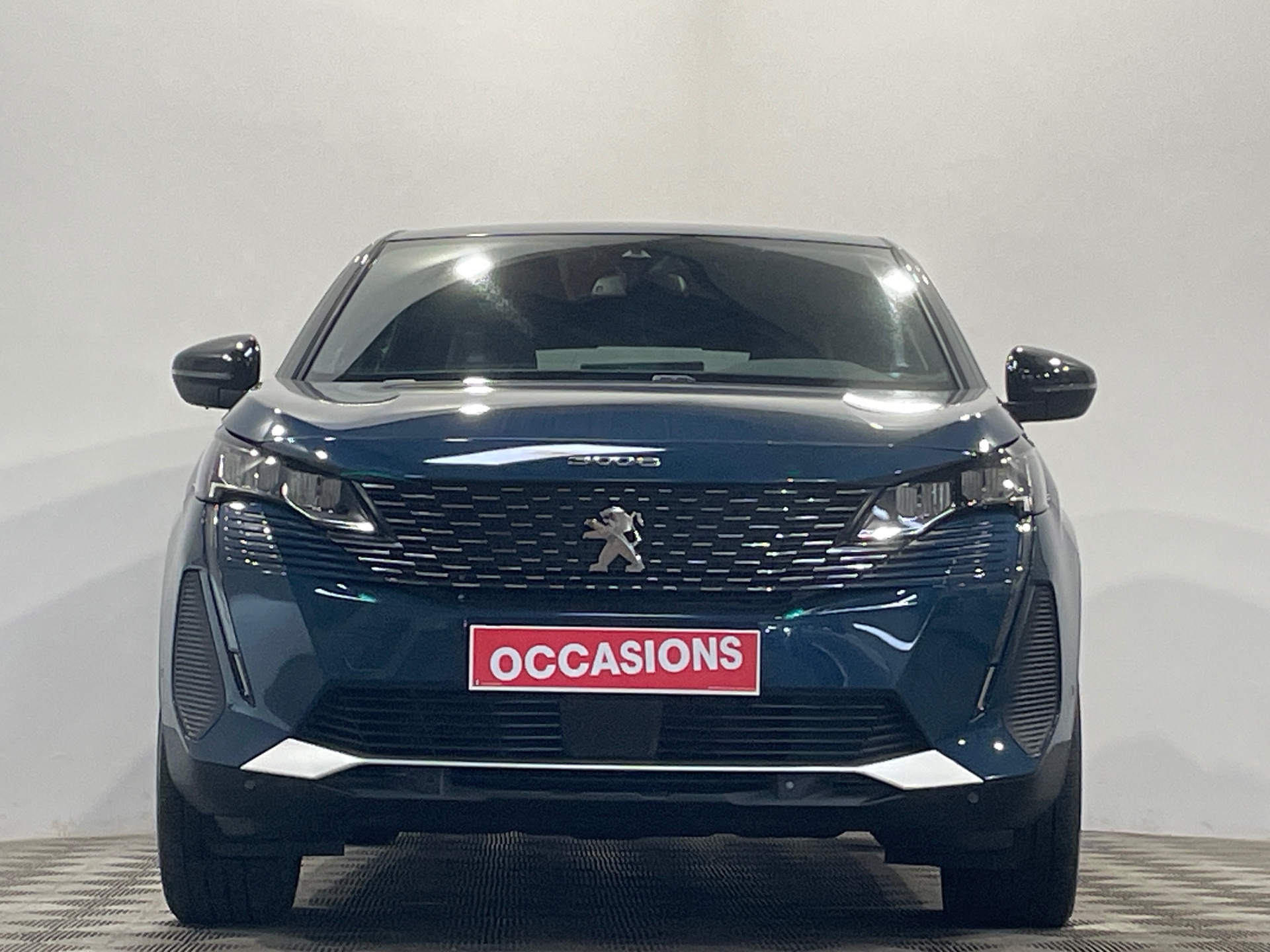 Photo 5 du véhicule PEUGEOT 3008