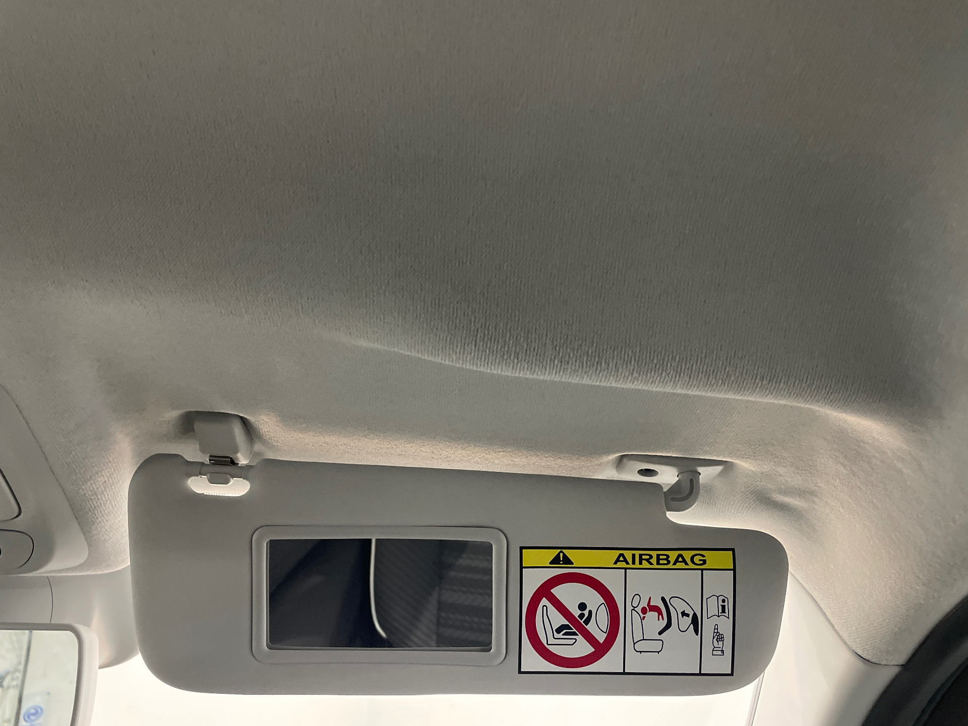 Photo 23 du véhicule FIAT 500e BERLINE